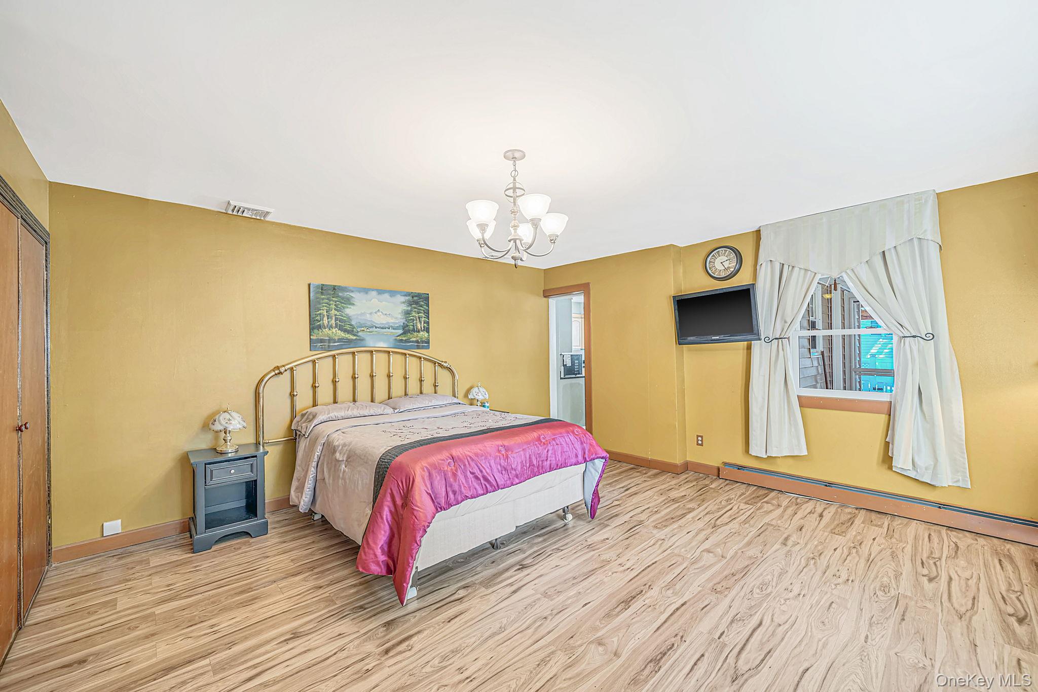 220 Holbrook Avenue – For Sale photo 20