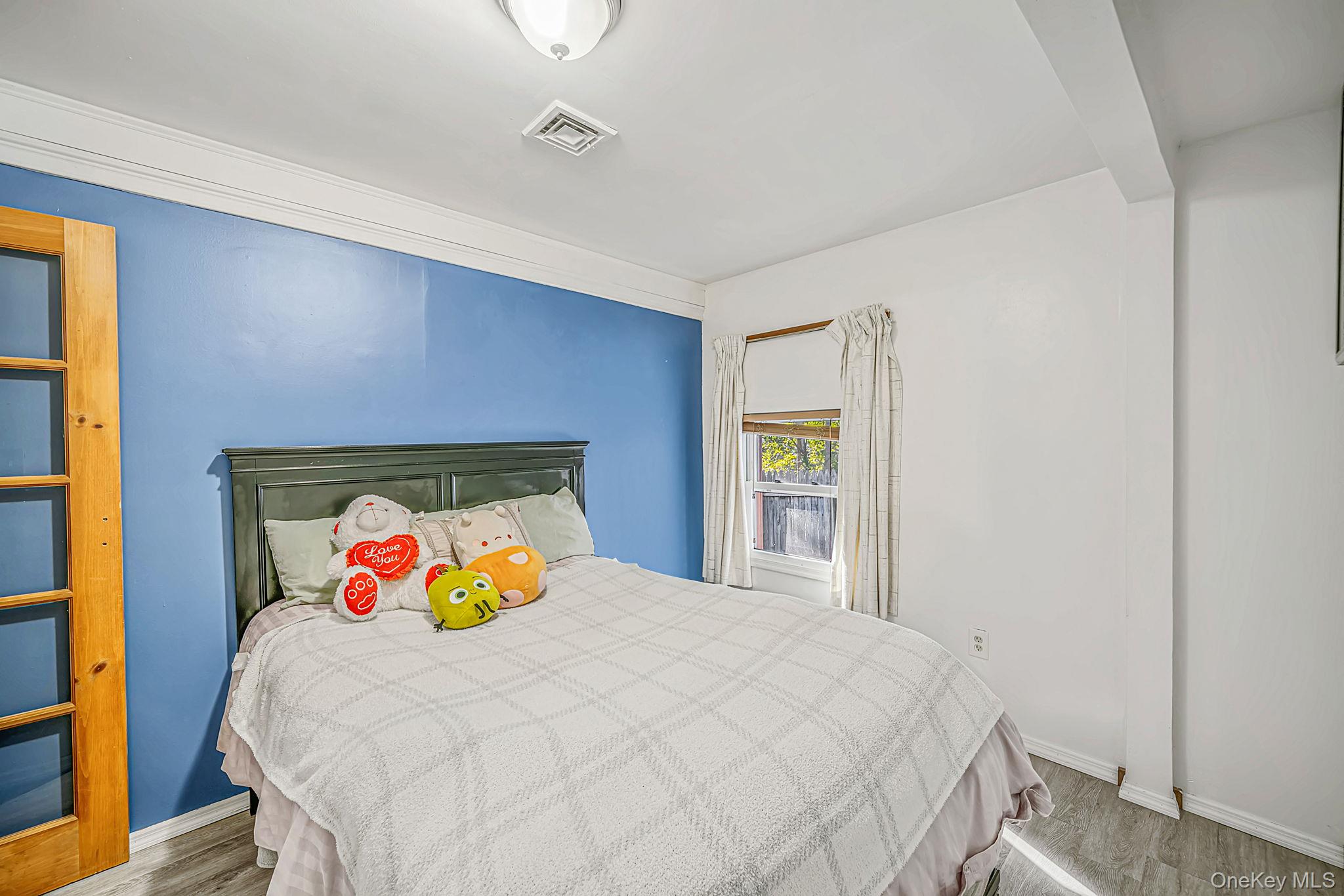 220 Holbrook Avenue – For Sale photo 34