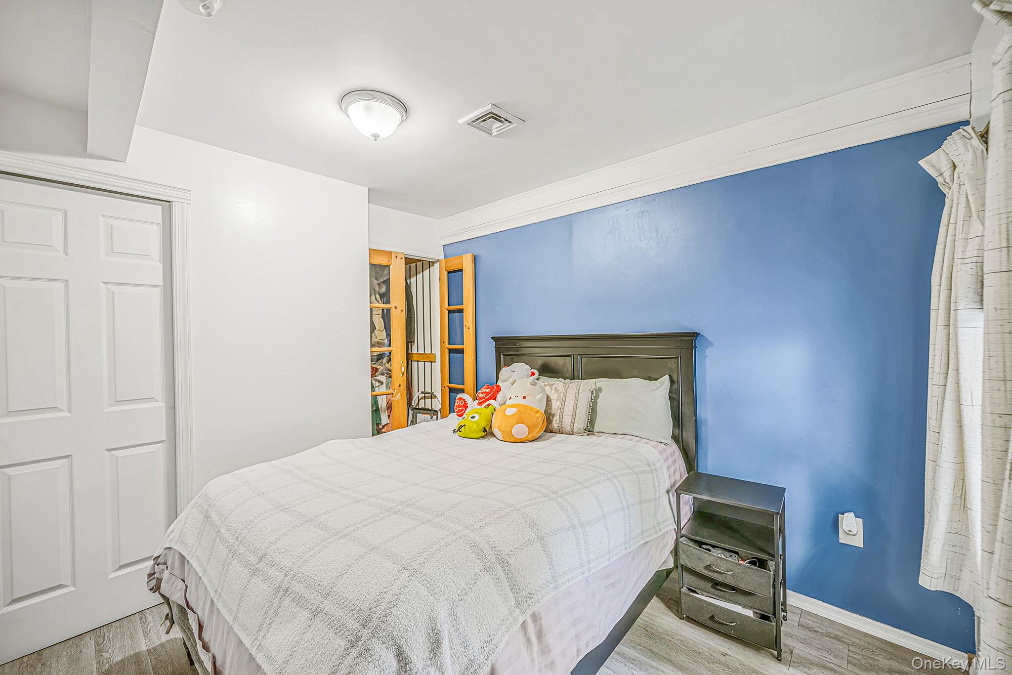 220 Holbrook Avenue – For Sale photo 35