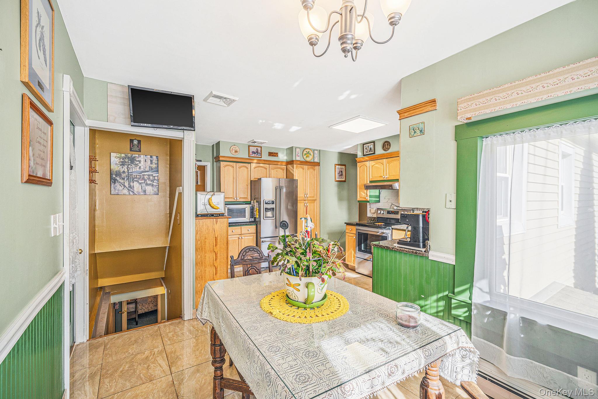 220 Holbrook Avenue – For Sale photo 18