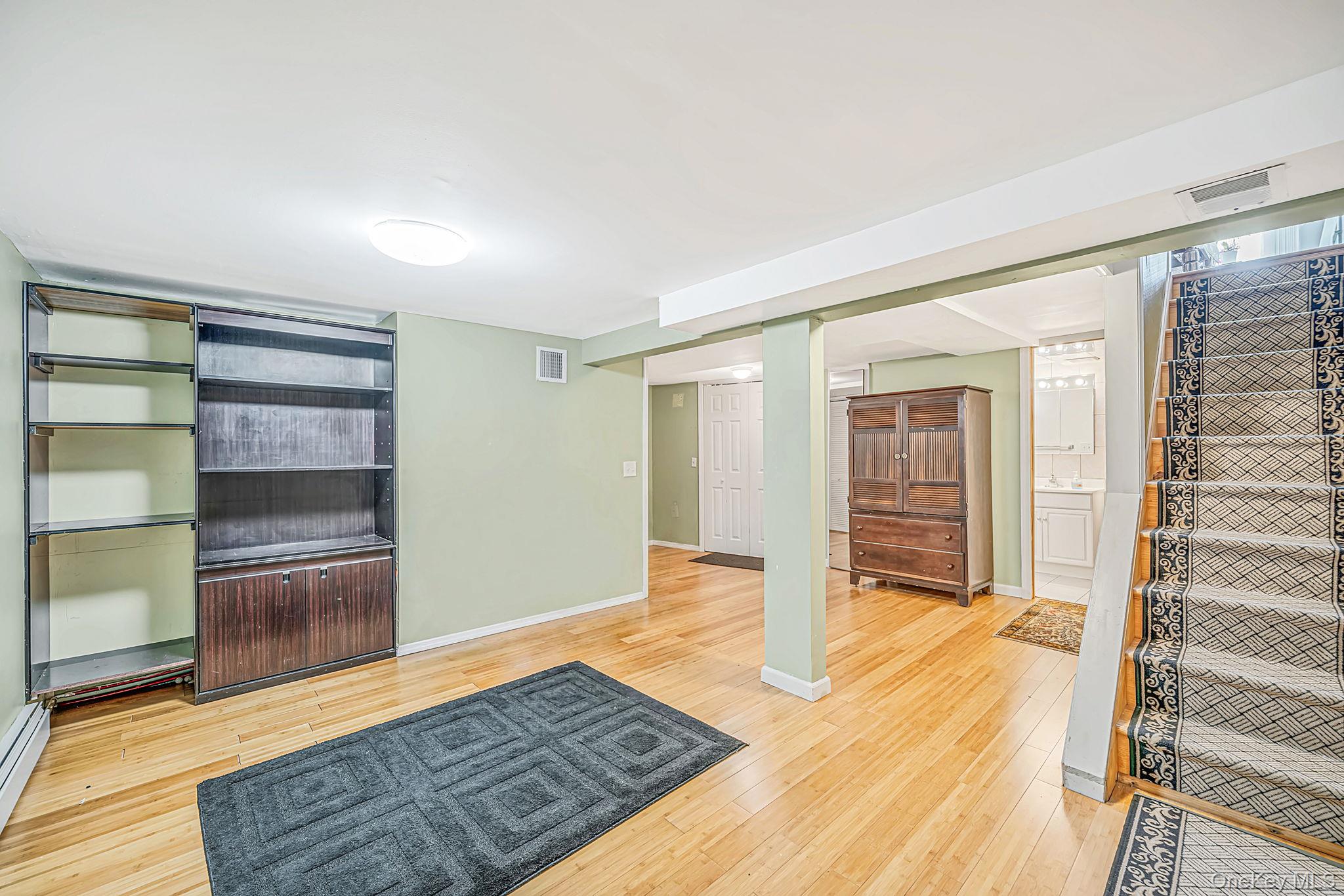 220 Holbrook Avenue – For Sale photo 25