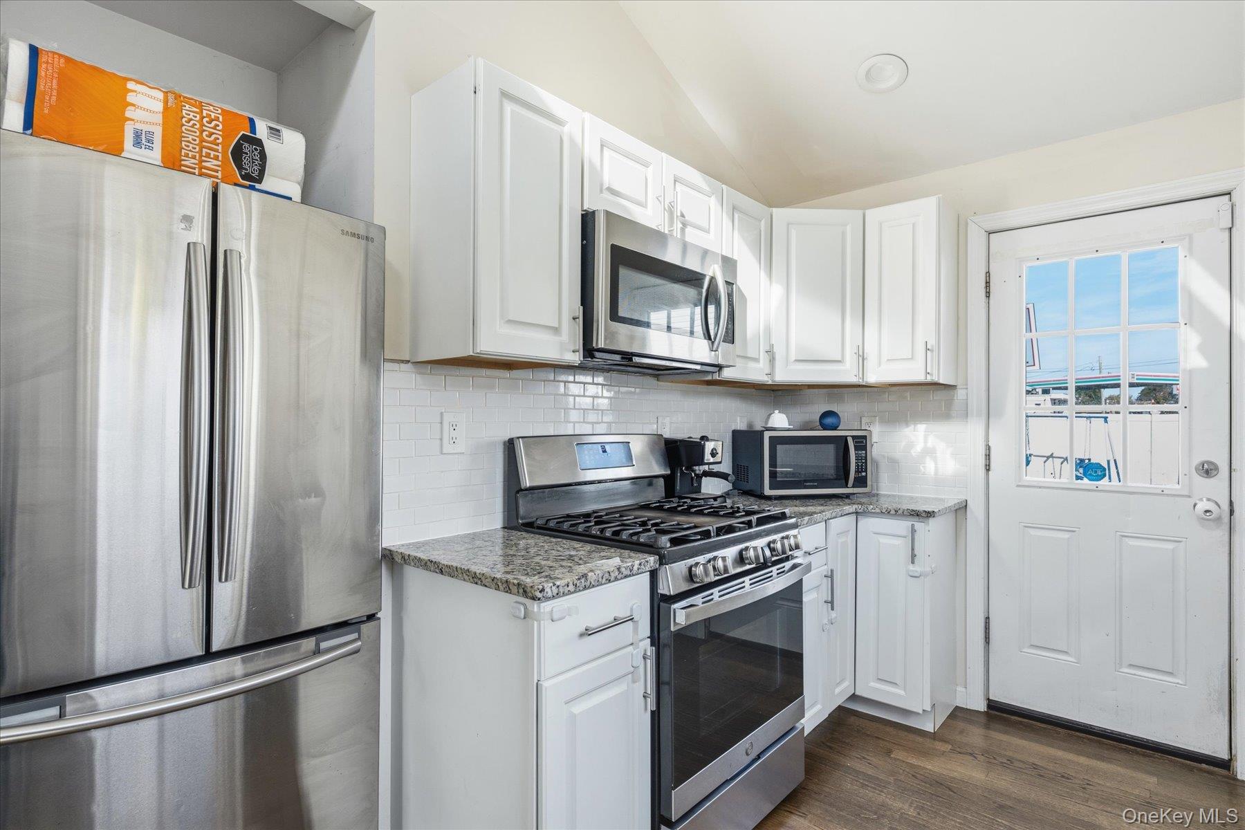 21 Birs Avenue – For Sale photo 4