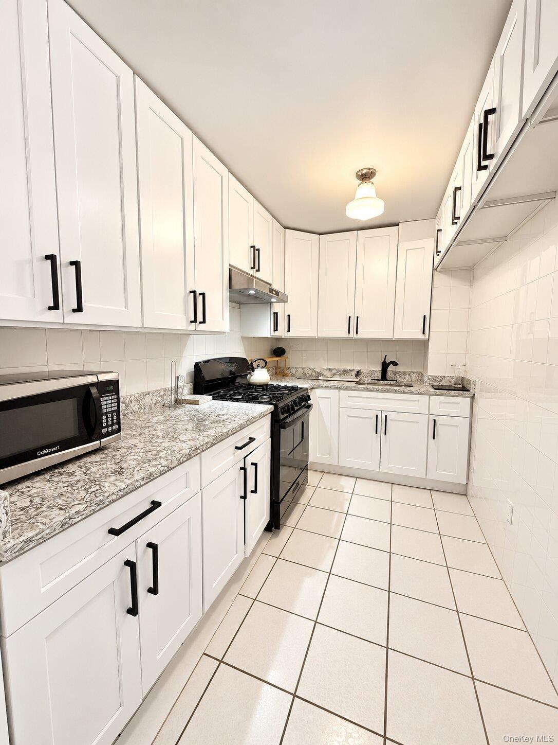 4107 Bowne Street, Unit 5N photo 12