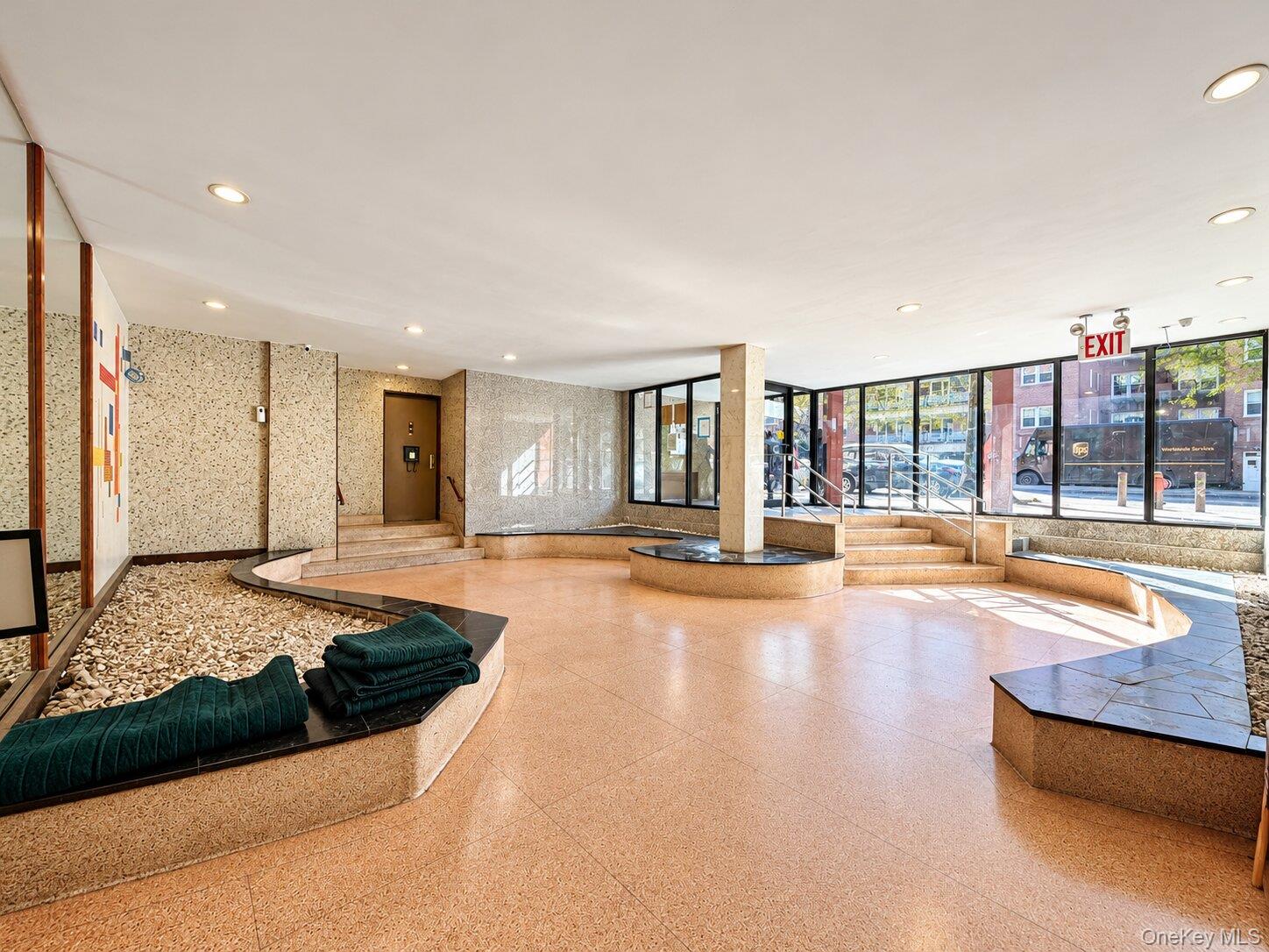 4107 Bowne Street, Unit 5N photo 9