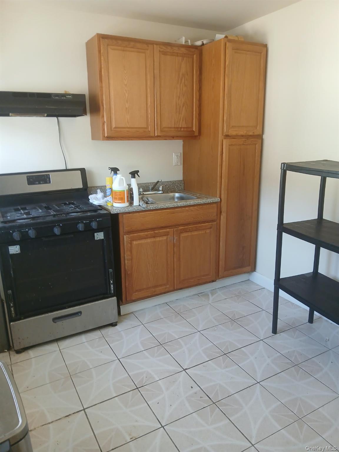 459 Olmstead Avenue – For Rent