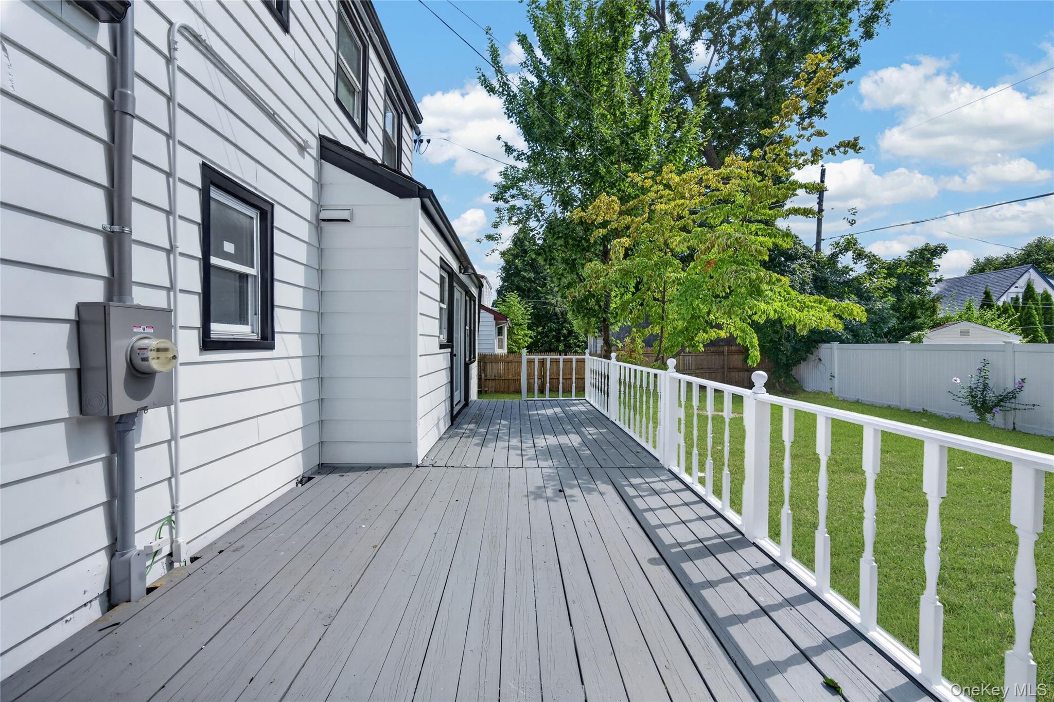 343 Sylvan Lane – For Sale photo 32