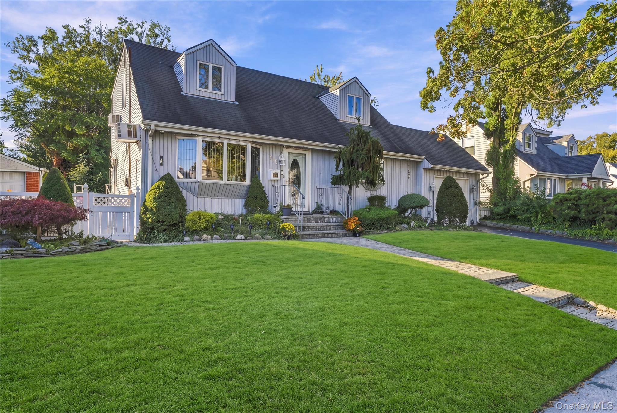 532 Morris Drive – For Sale