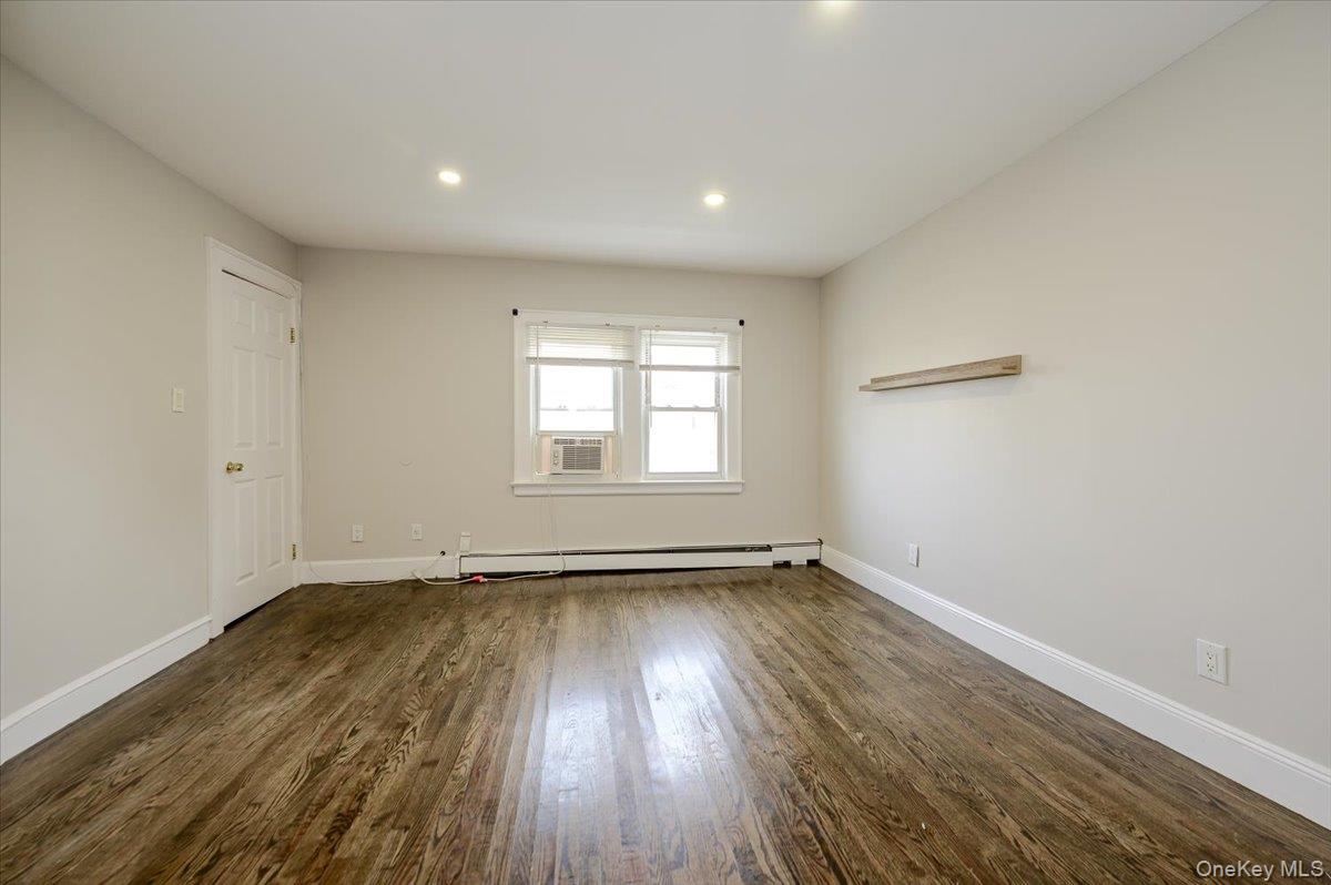 50 E Hudson Street, Unit Upper photo 8