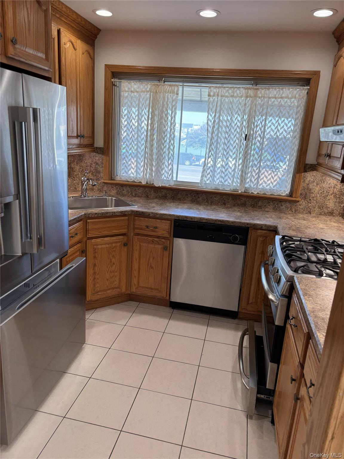 47 Maryland Avenue – For Rent photo 5