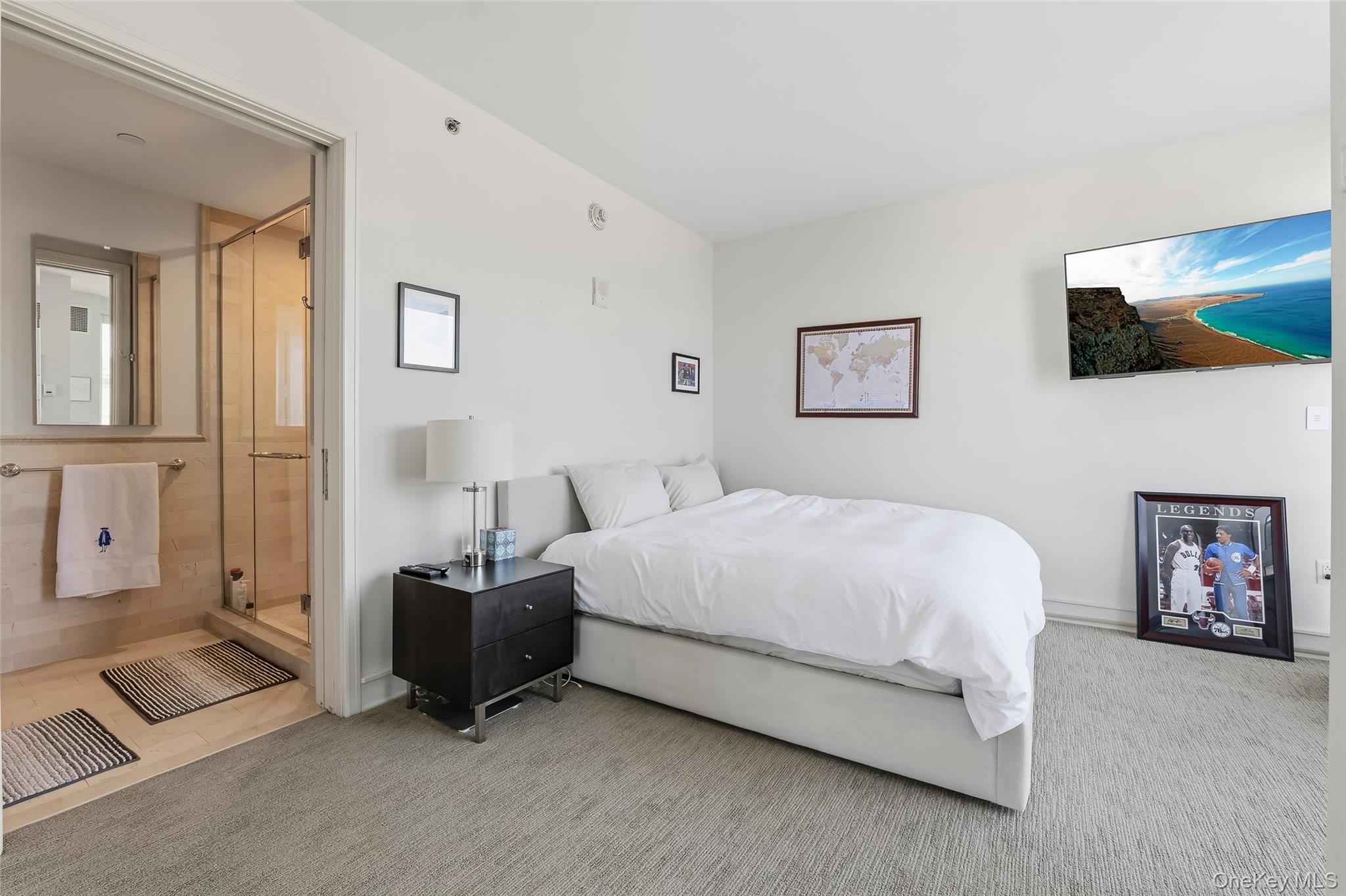1 Renaissance Square, Unit 19G photo 14