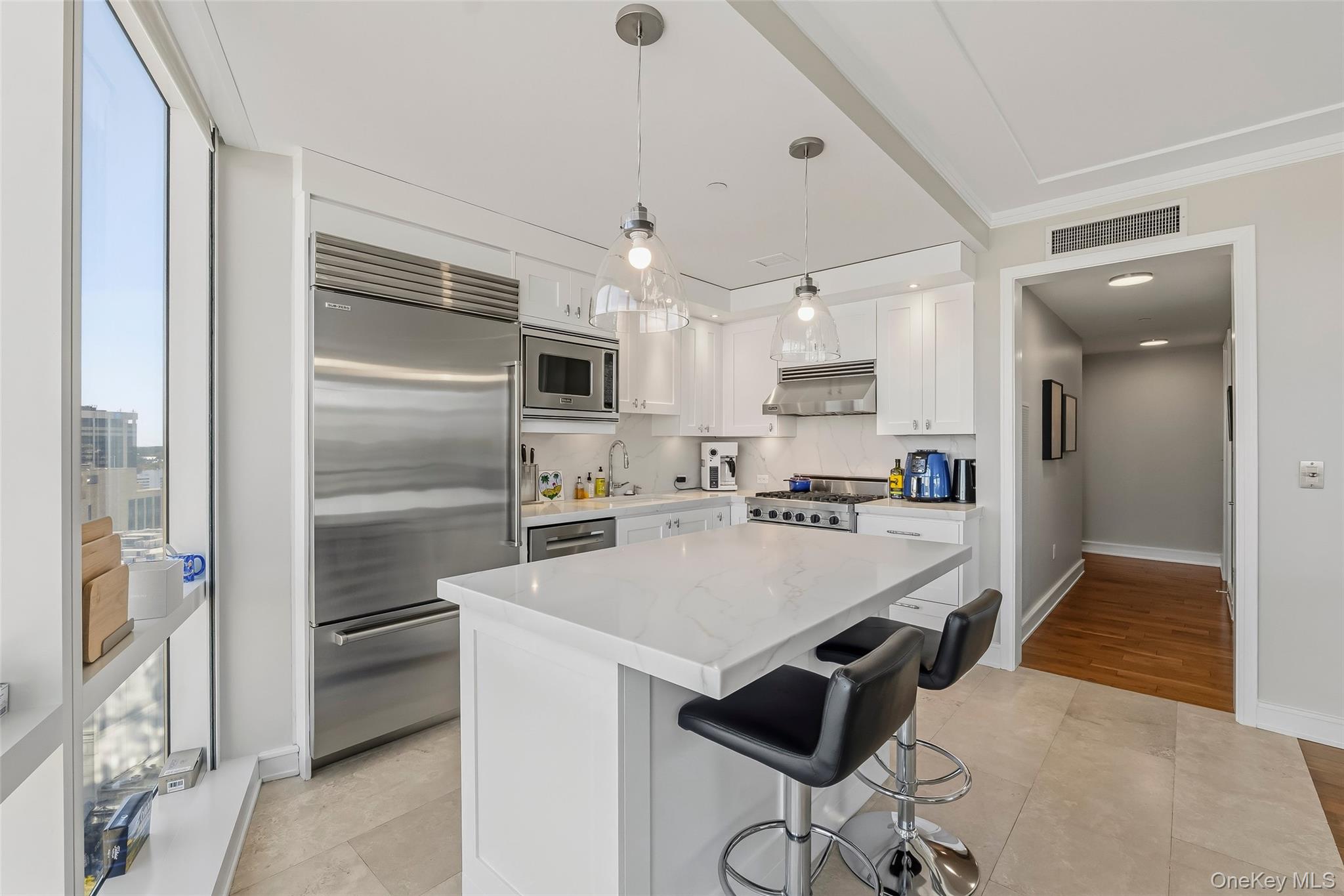 1 Renaissance Square, Unit 19G photo 9