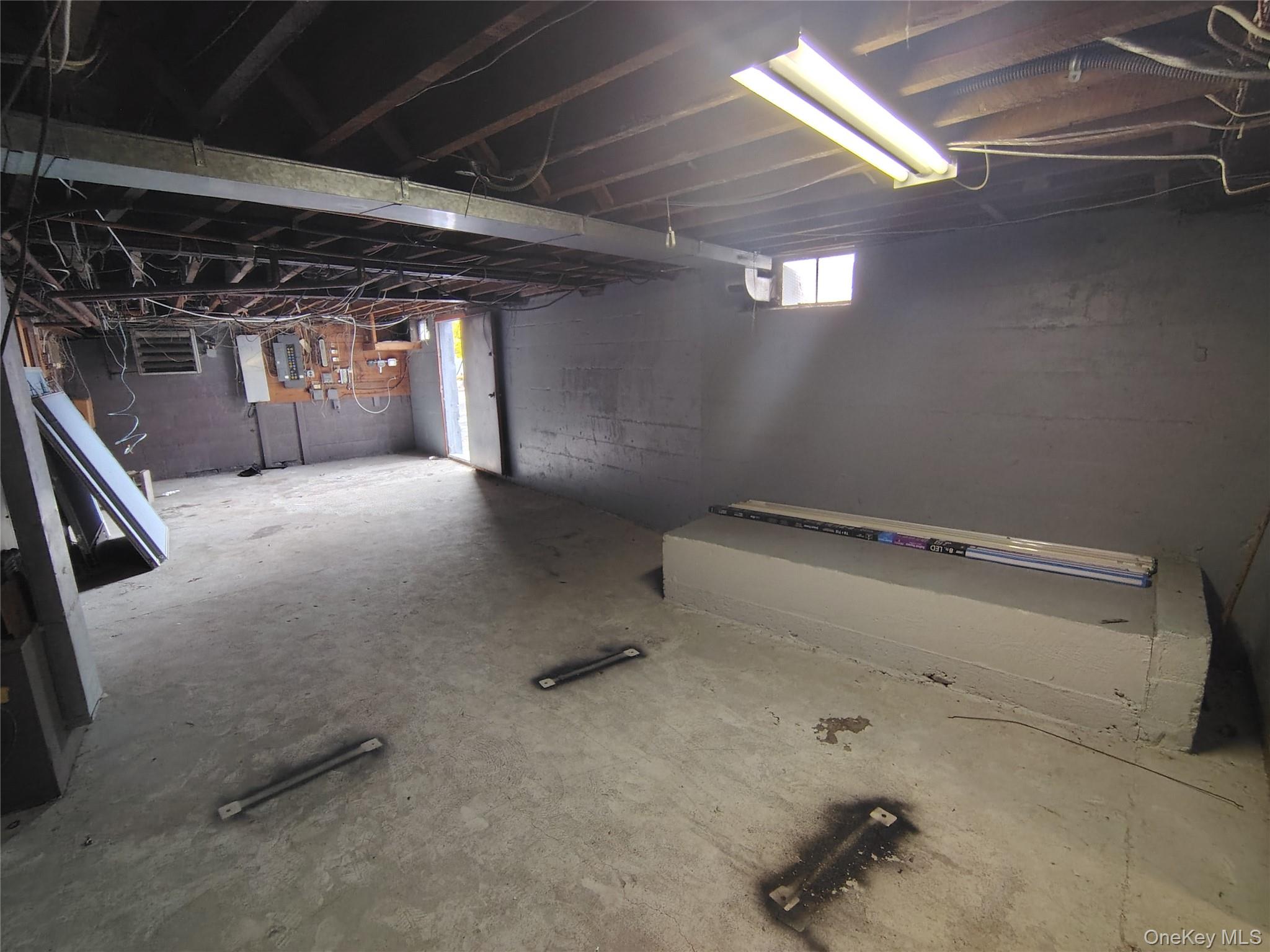 85 N Main Street – For Rent photo 11
