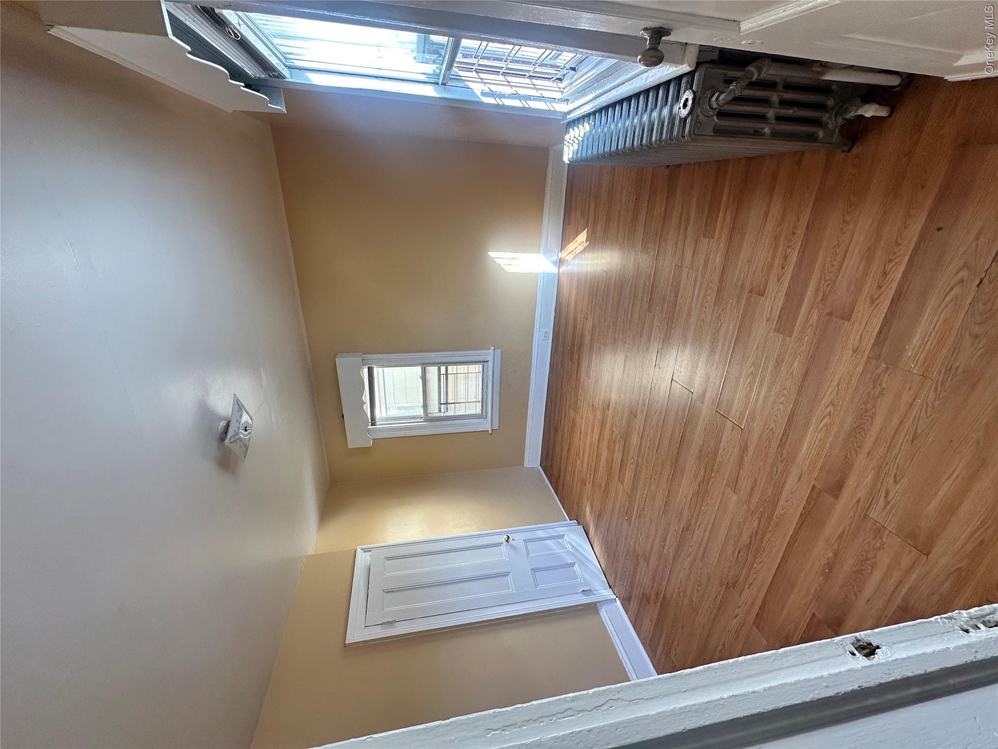 49 S 10th Avenue – For Rent photo 7