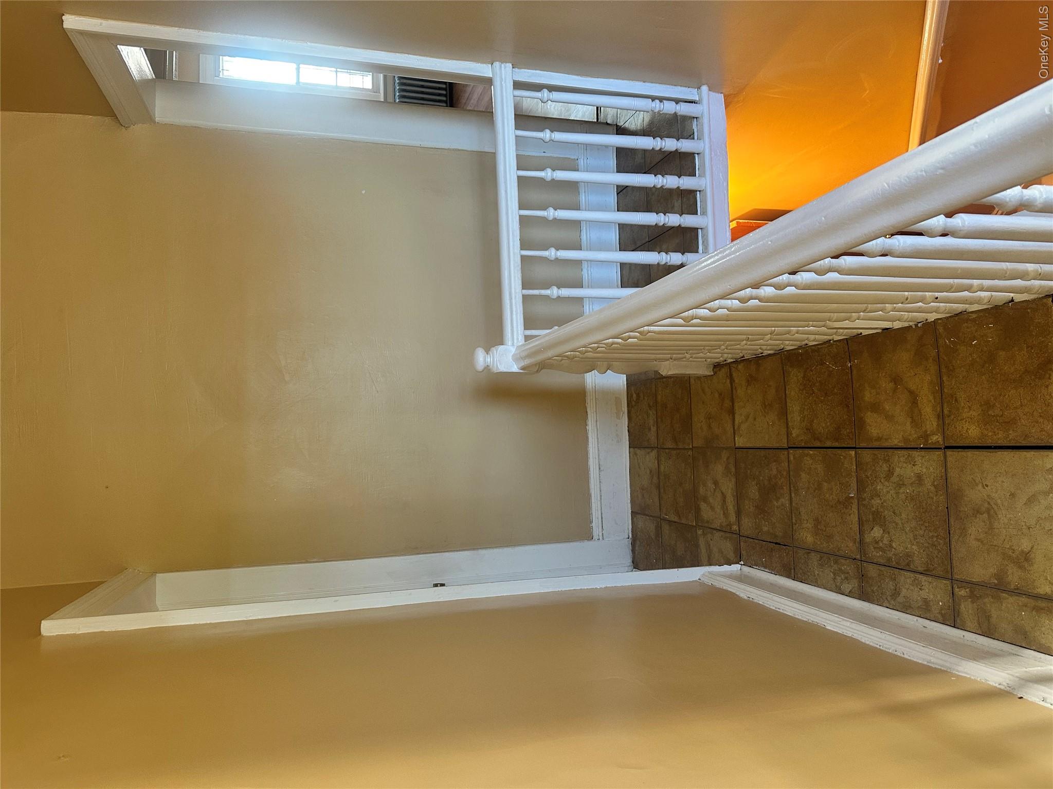 49 S 10th Avenue – For Rent photo 10