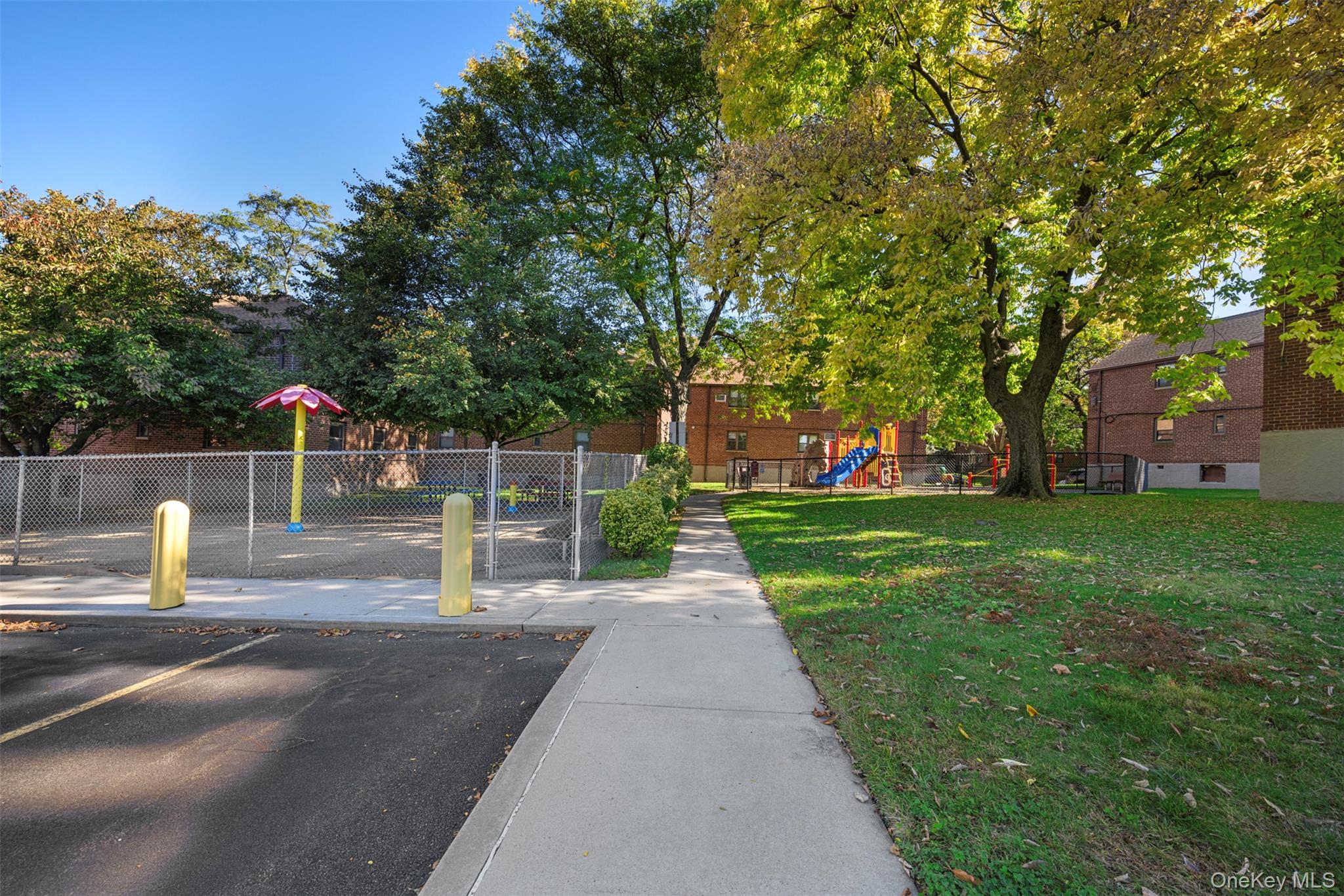57-74 246th Crescent, Unit 57-74 photo 35