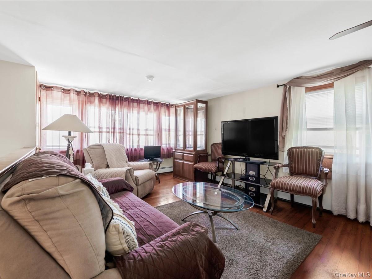 17 Arnold Street – For Sale photo 12