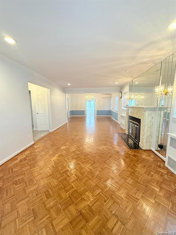 81-15 189th Street – For Rent photo 7