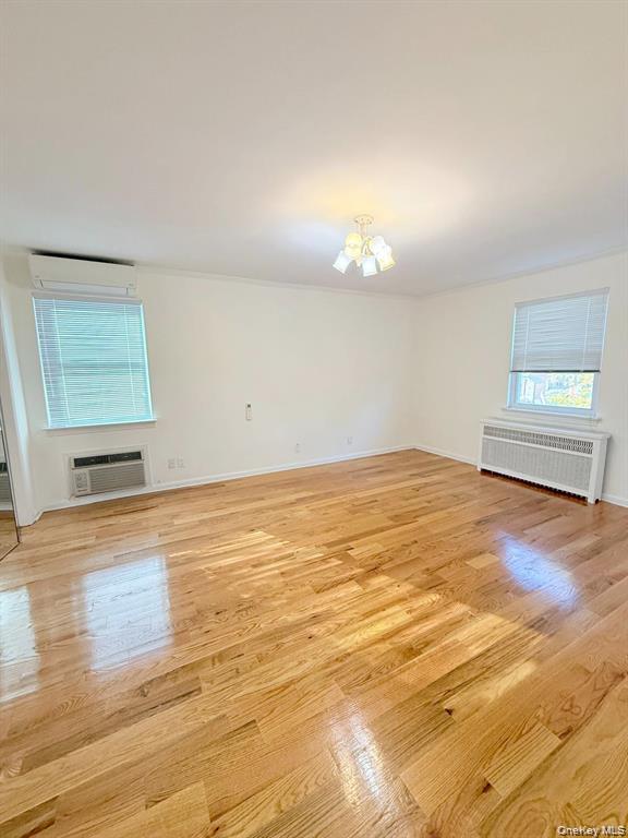 81-15 189th Street – For Rent photo 14