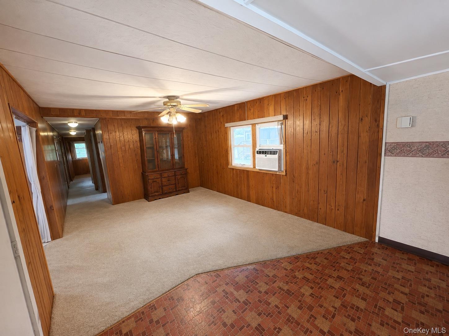 12 Betsy Ross – For Sale photo 3