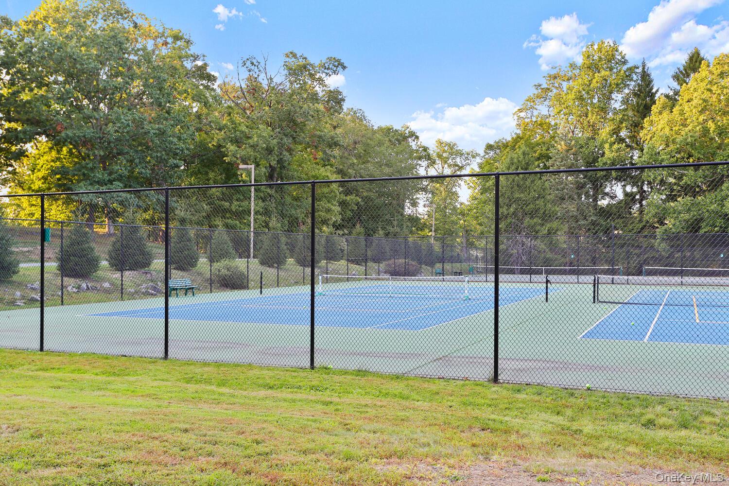 8 Langeloth Drive – For Sale photo 27