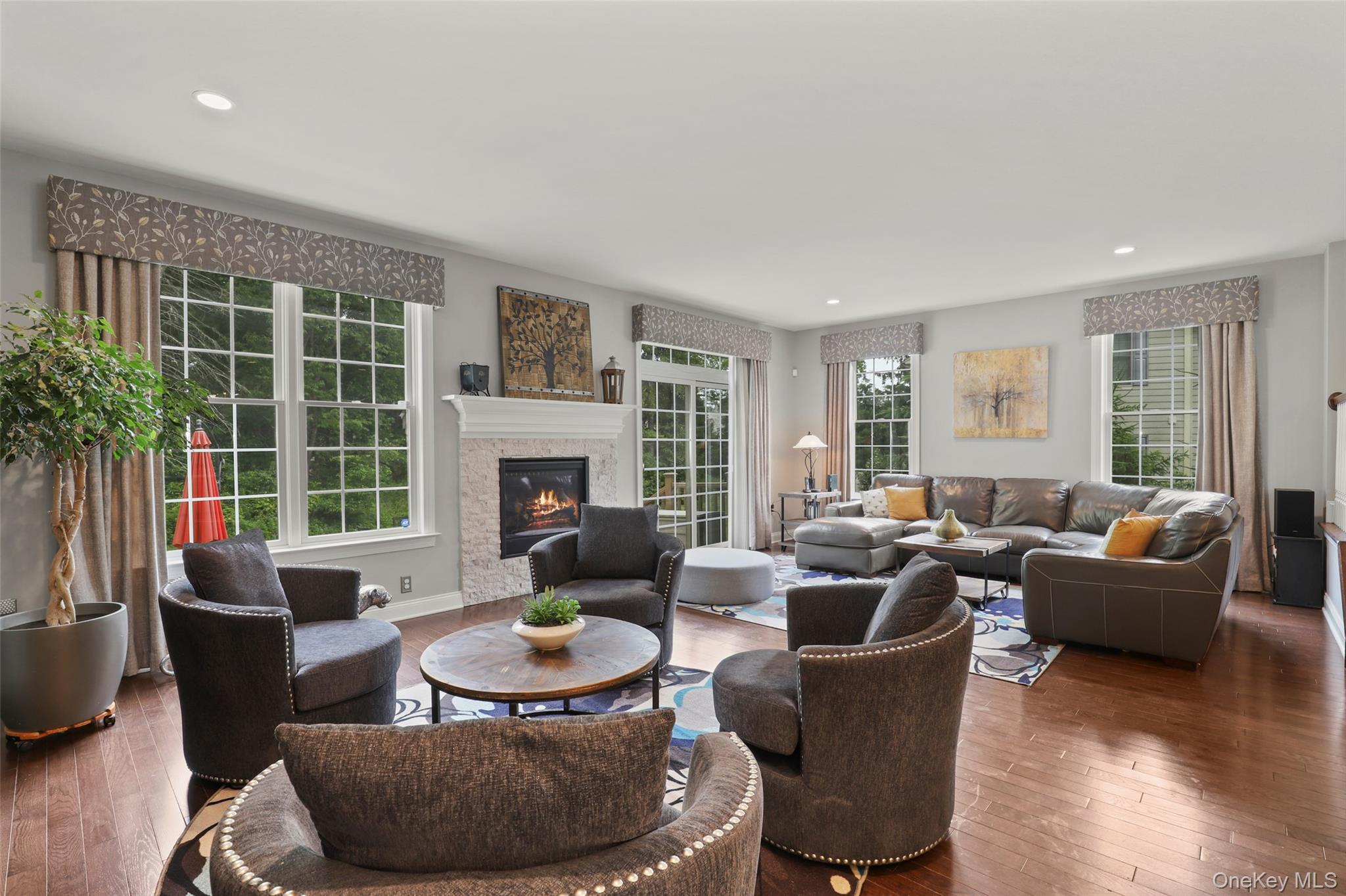 8 Langeloth Drive – For Sale photo 8