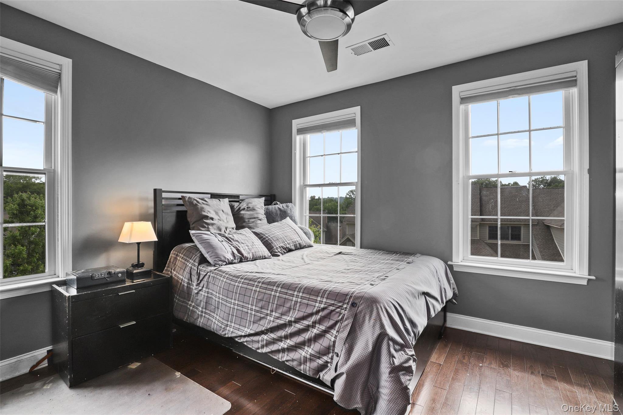 8 Langeloth Drive – For Sale photo 20