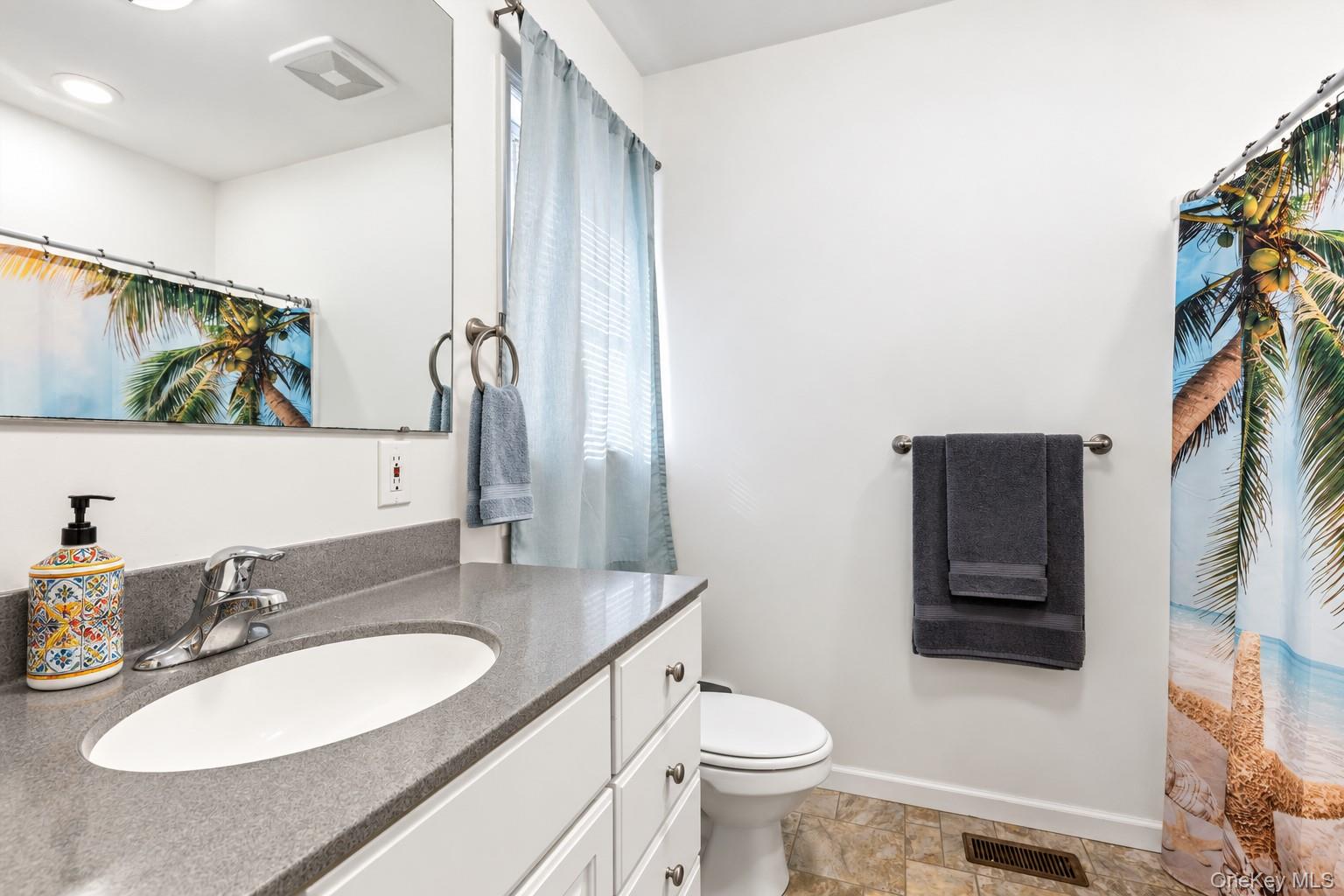 164 Wading River Road – For Sale photo 12
