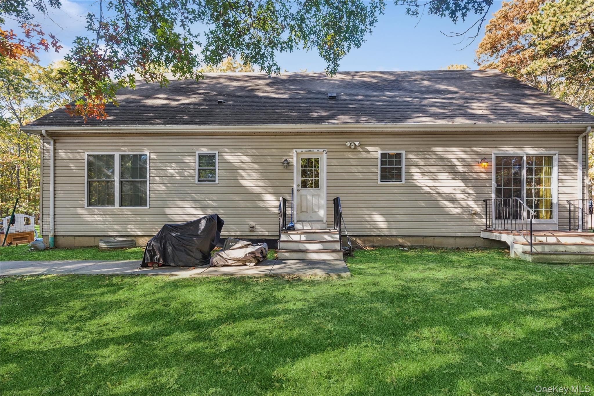 164 Wading River Road – For Sale photo 21