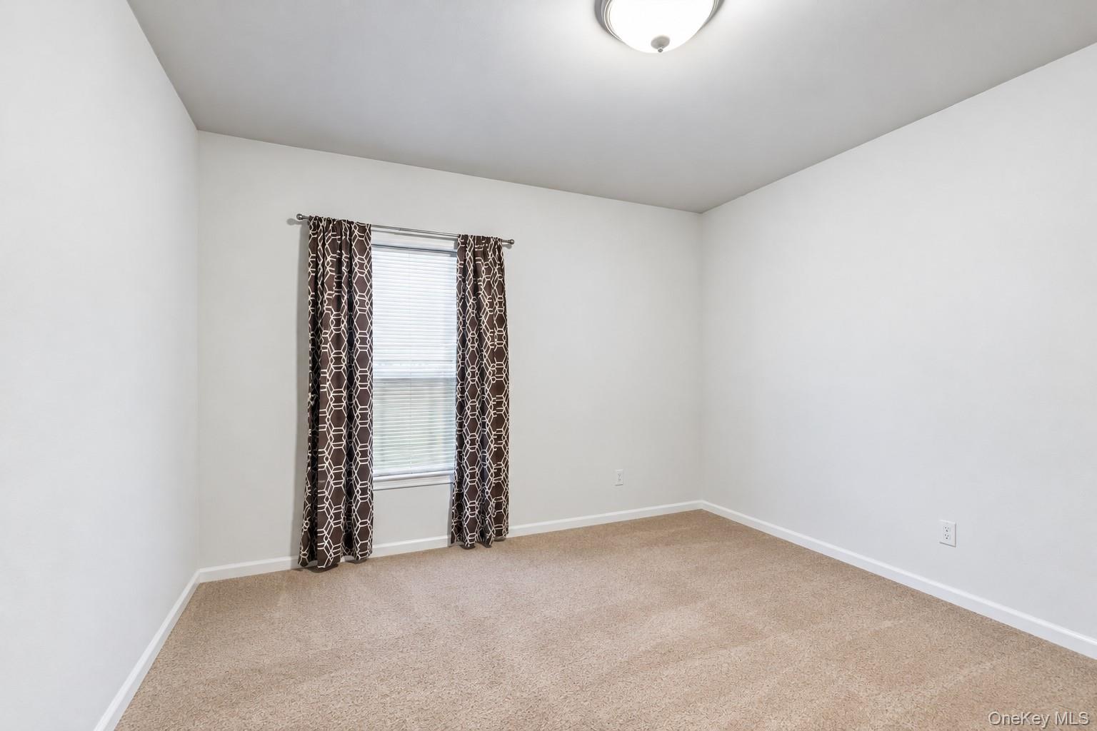 164 Wading River Road – For Sale photo 10