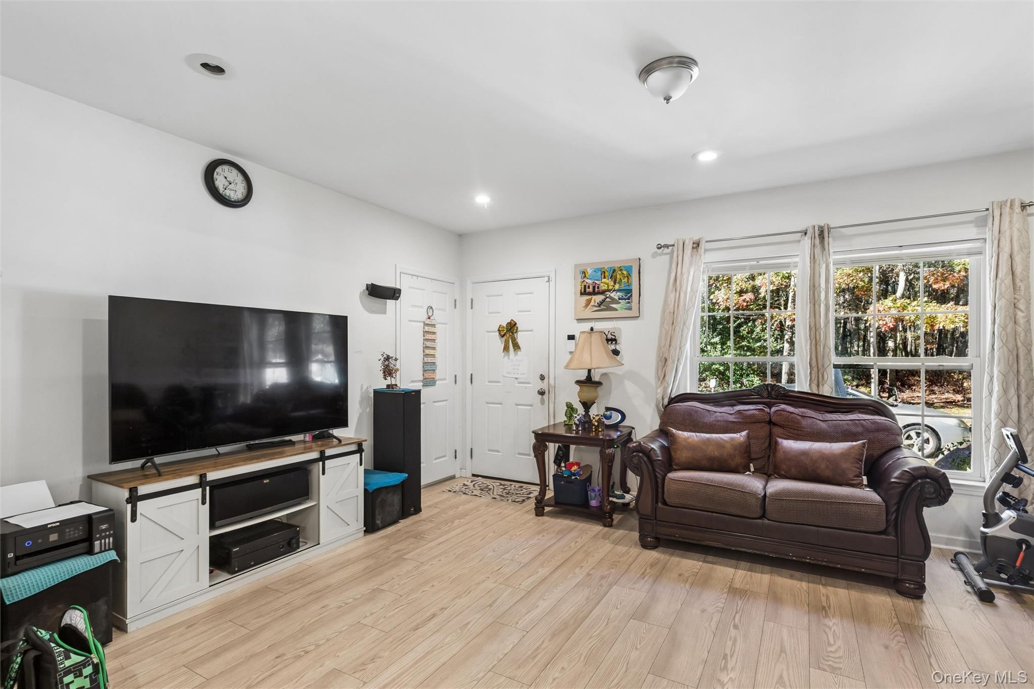 164 Wading River Road – For Sale photo 3