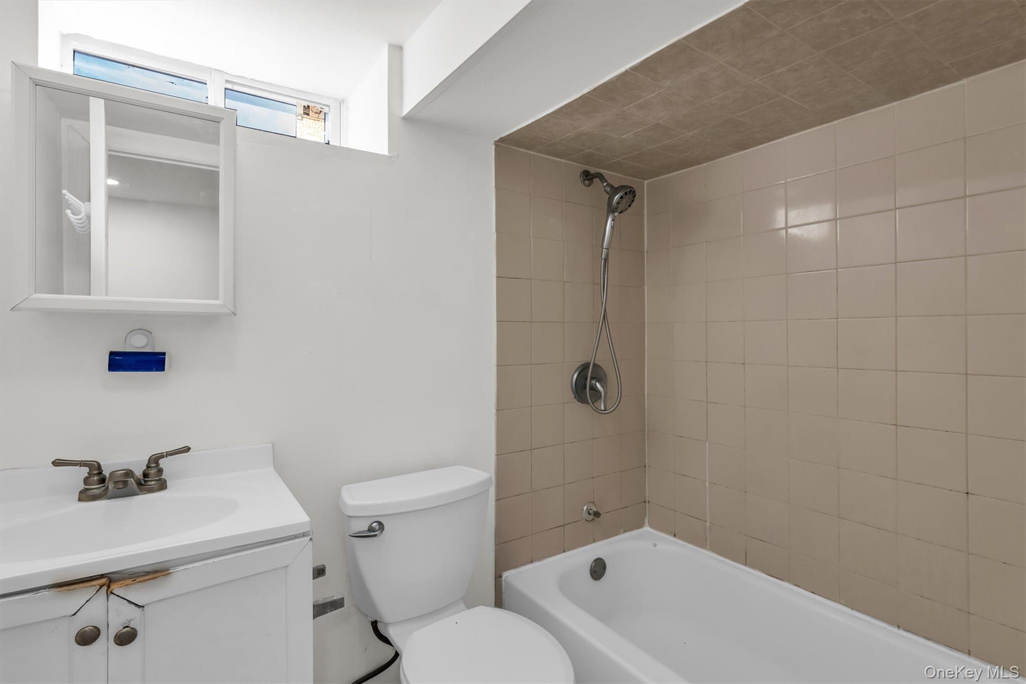 143 Dovecote Lane – For Sale photo 6