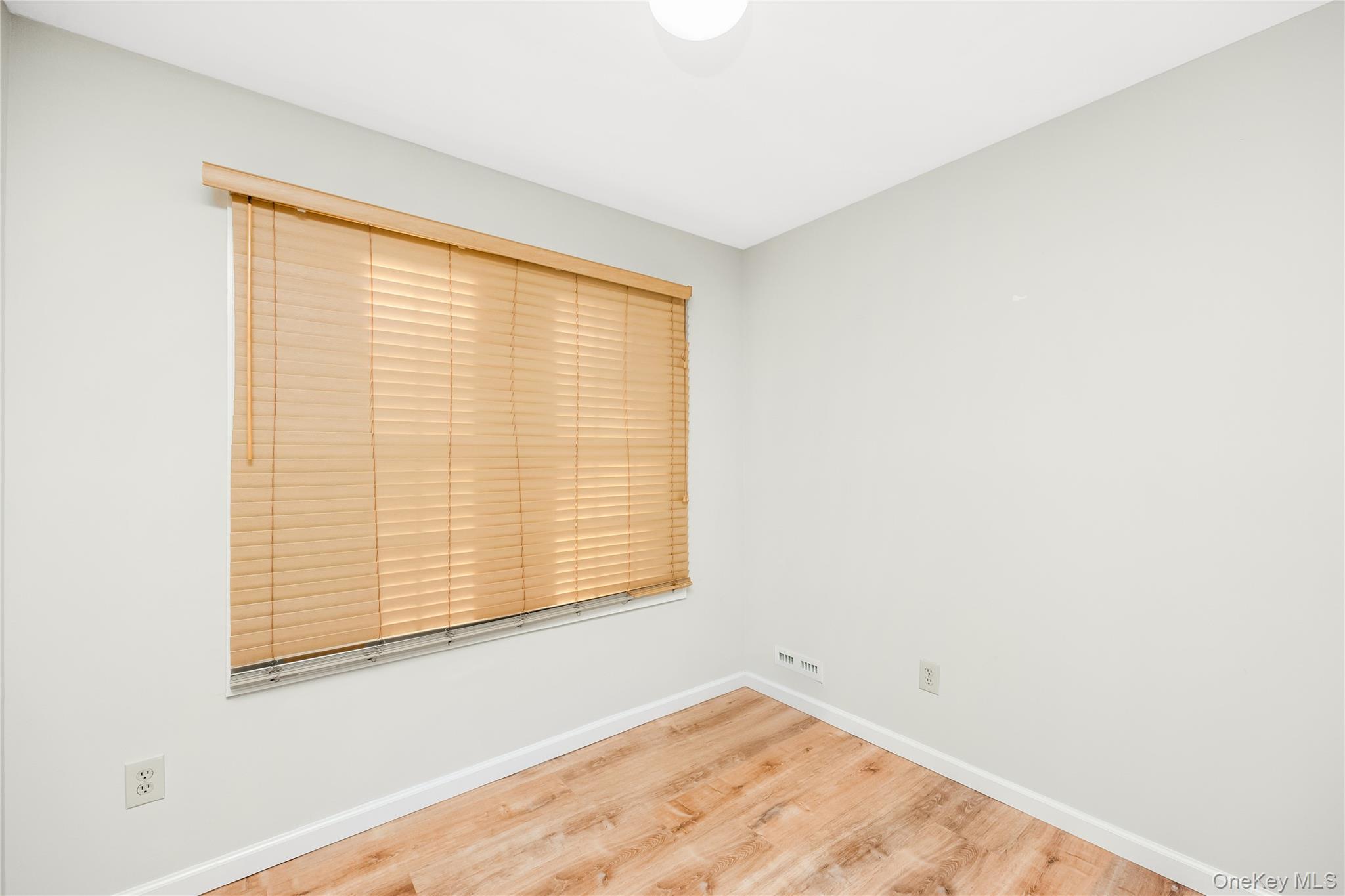 14 Victorian Court – For Sale photo 24