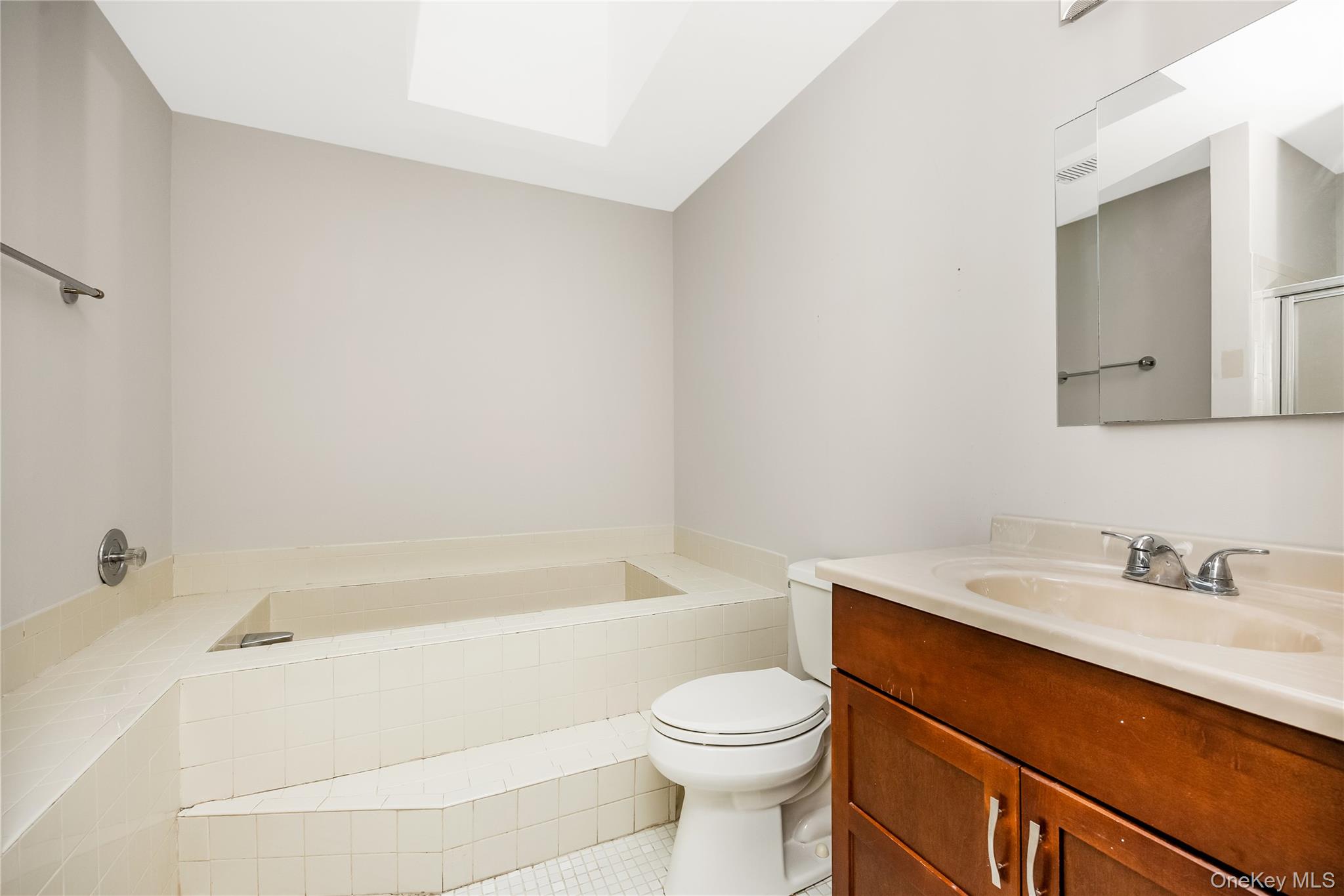 14 Victorian Court – For Sale photo 19