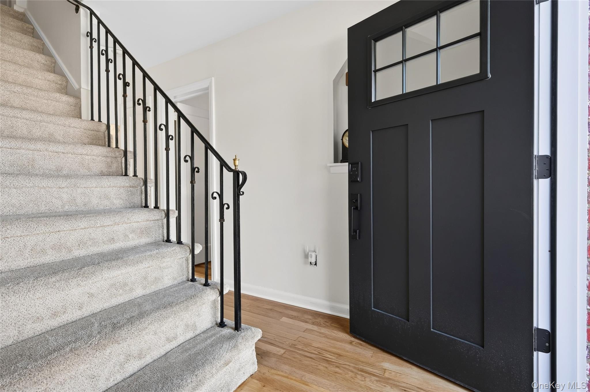 22 Dallas Avenue – For Sale photo 3