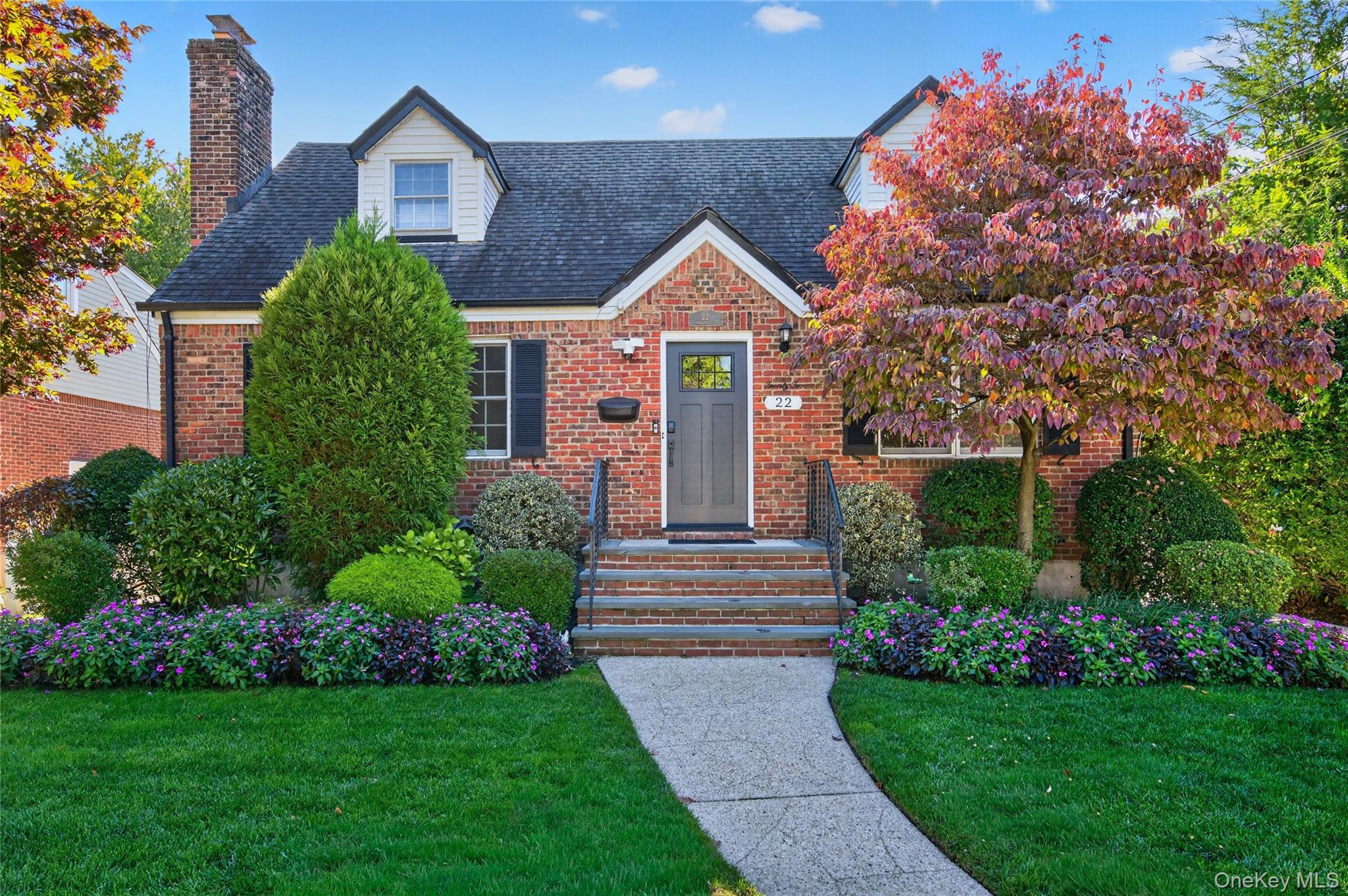 22 Dallas Avenue – For Sale