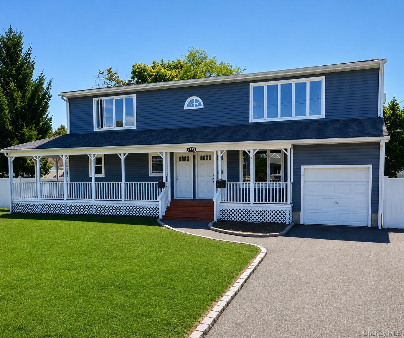 1423 9th Street – For Sale