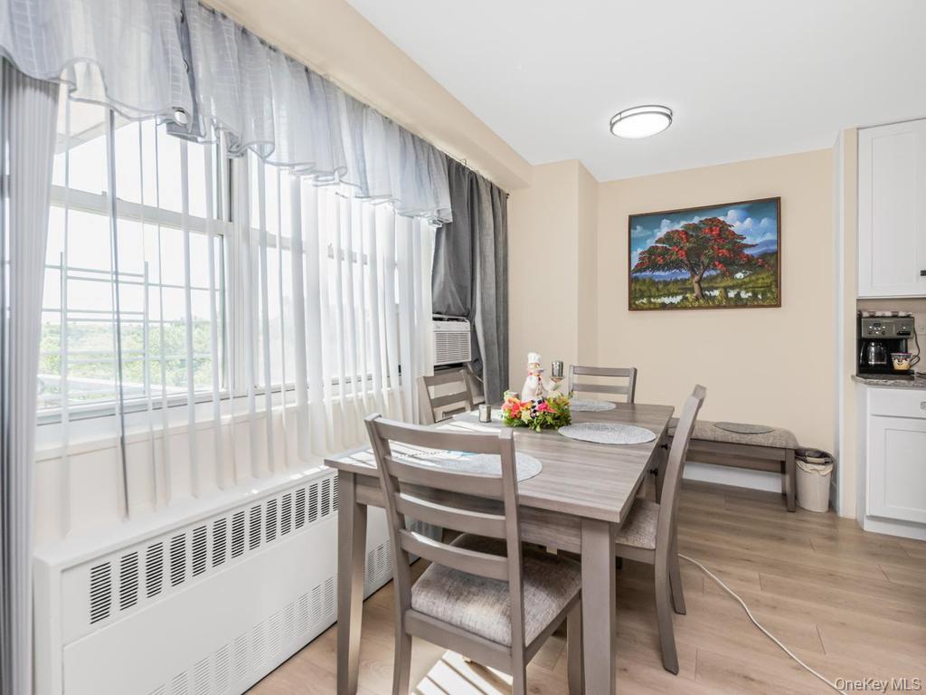 820 Boynton Avenue, Unit 7A photo 4