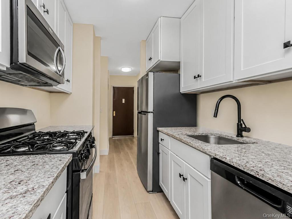 820 Boynton Avenue, Unit 7A photo 6