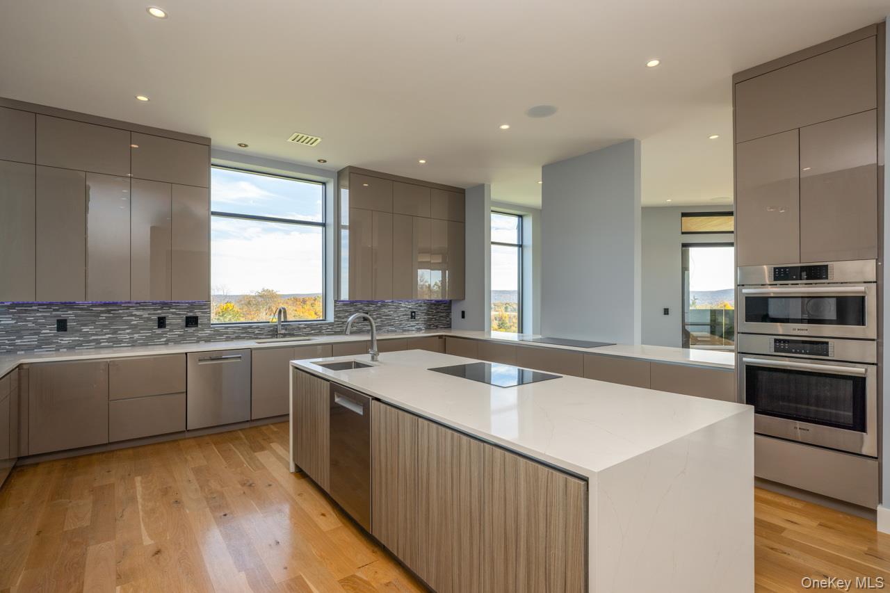 30 High Ridge Road – For Sale photo 9