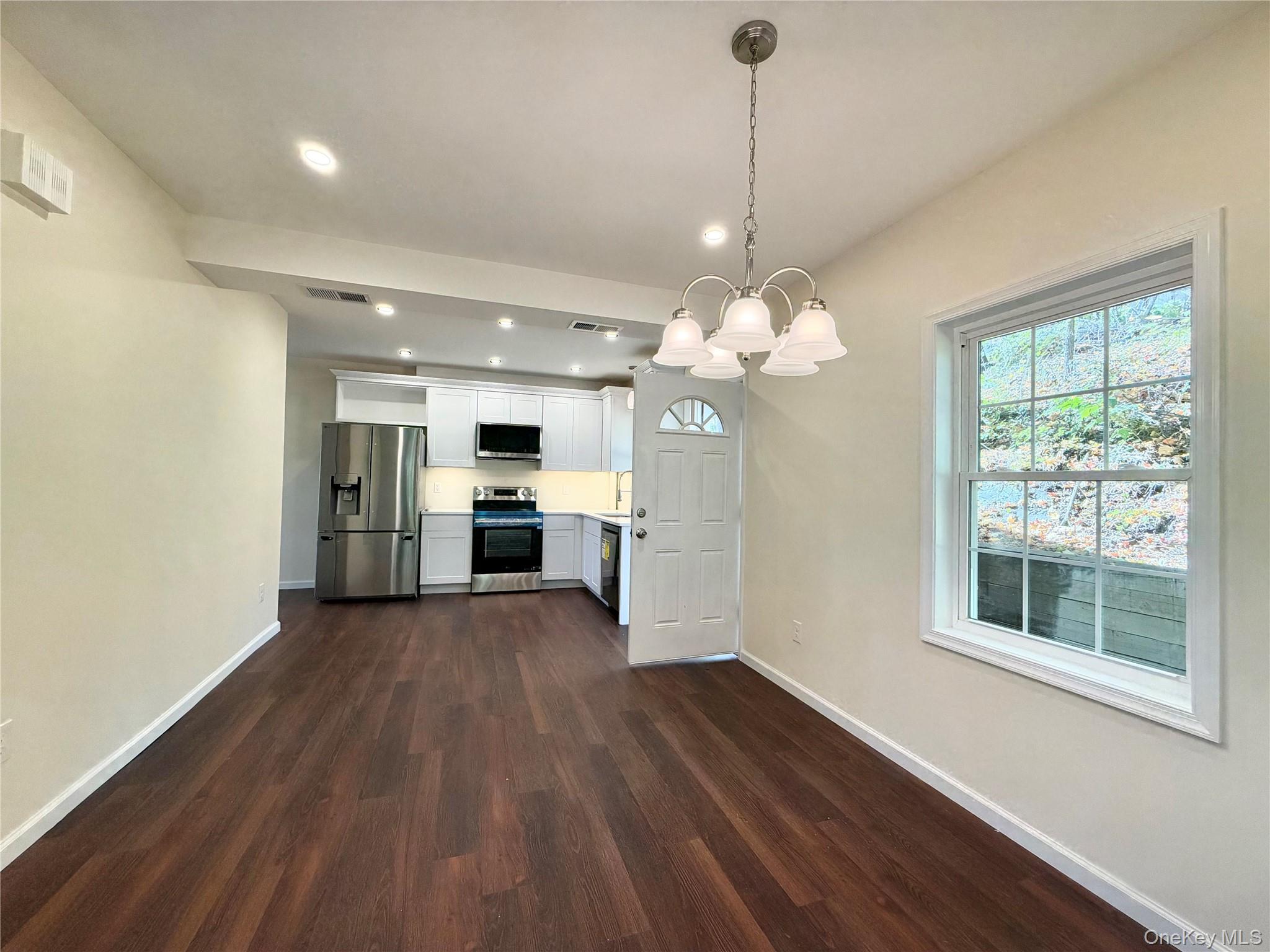 160 Smith Street – For Rent photo 20