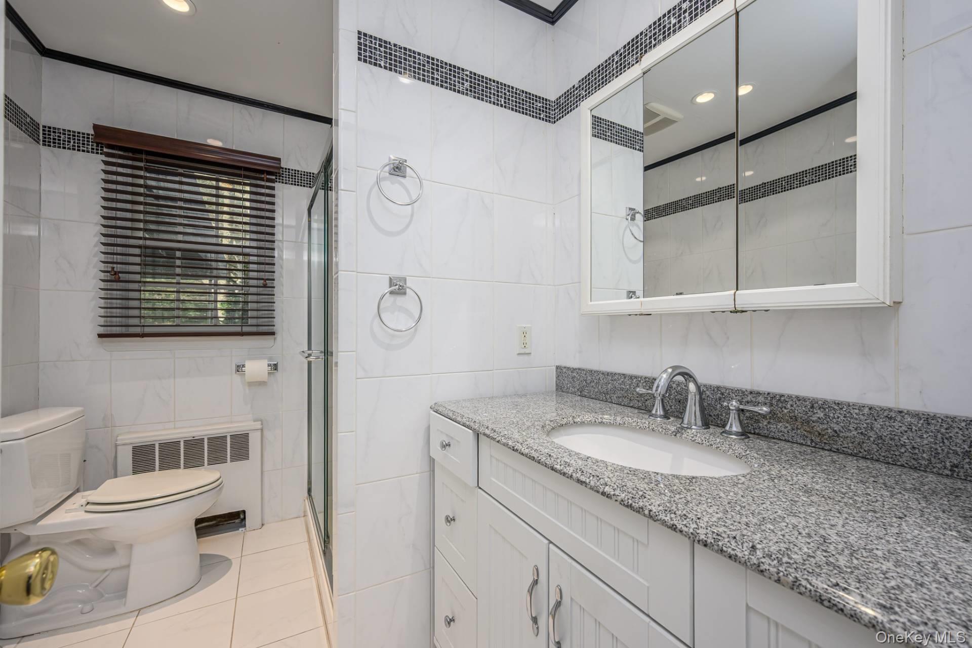 59 Leland Lane – For Sale photo 15