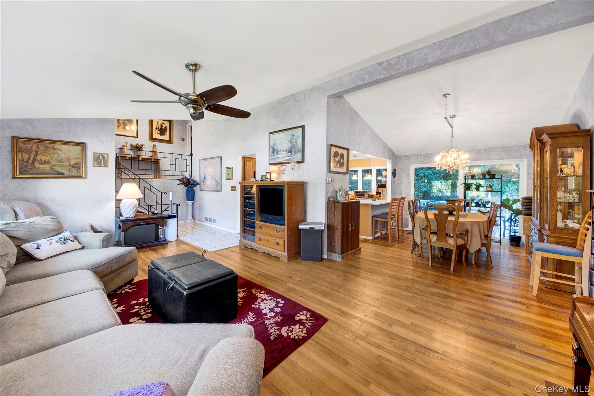 36 Lark Avenue – For Sale photo 2