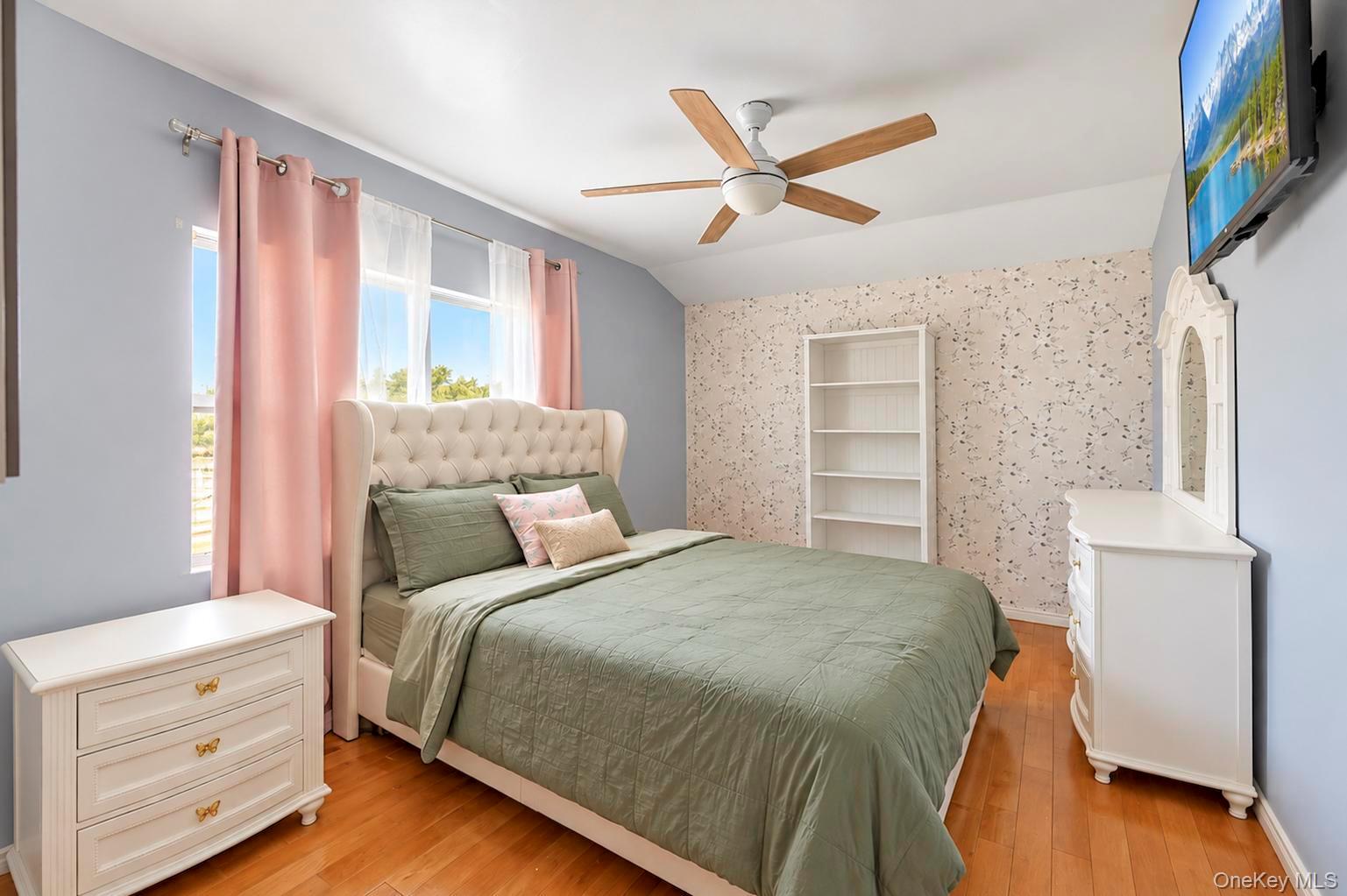 25 Amity Place – For Sale photo 17
