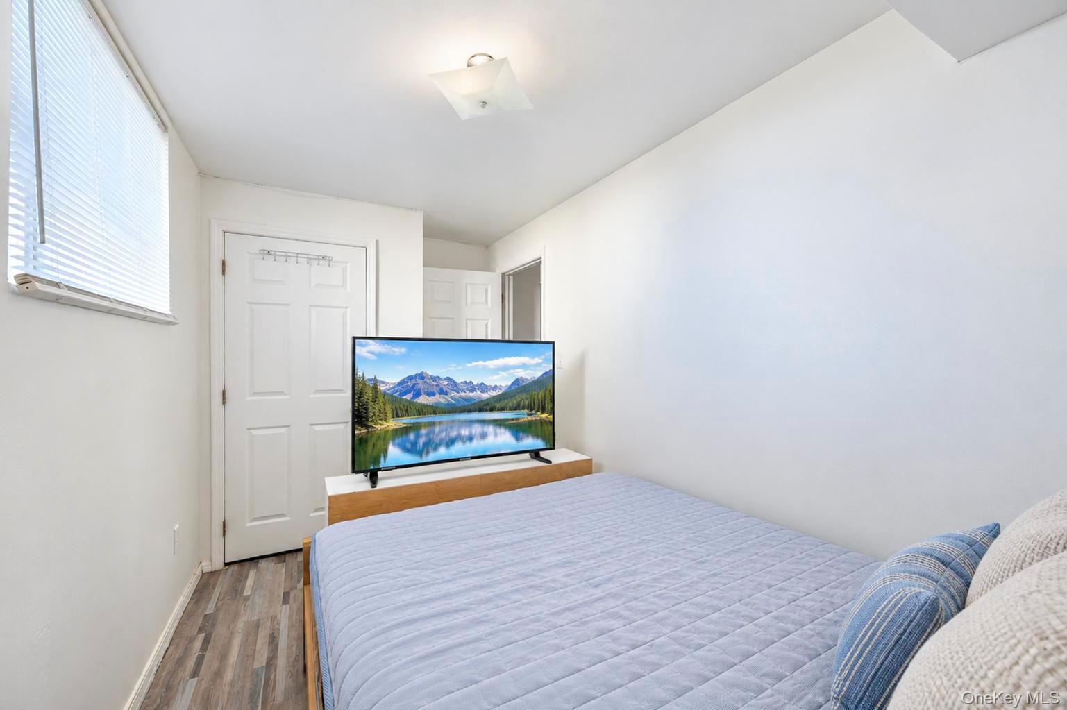 25 Amity Place – For Sale photo 22