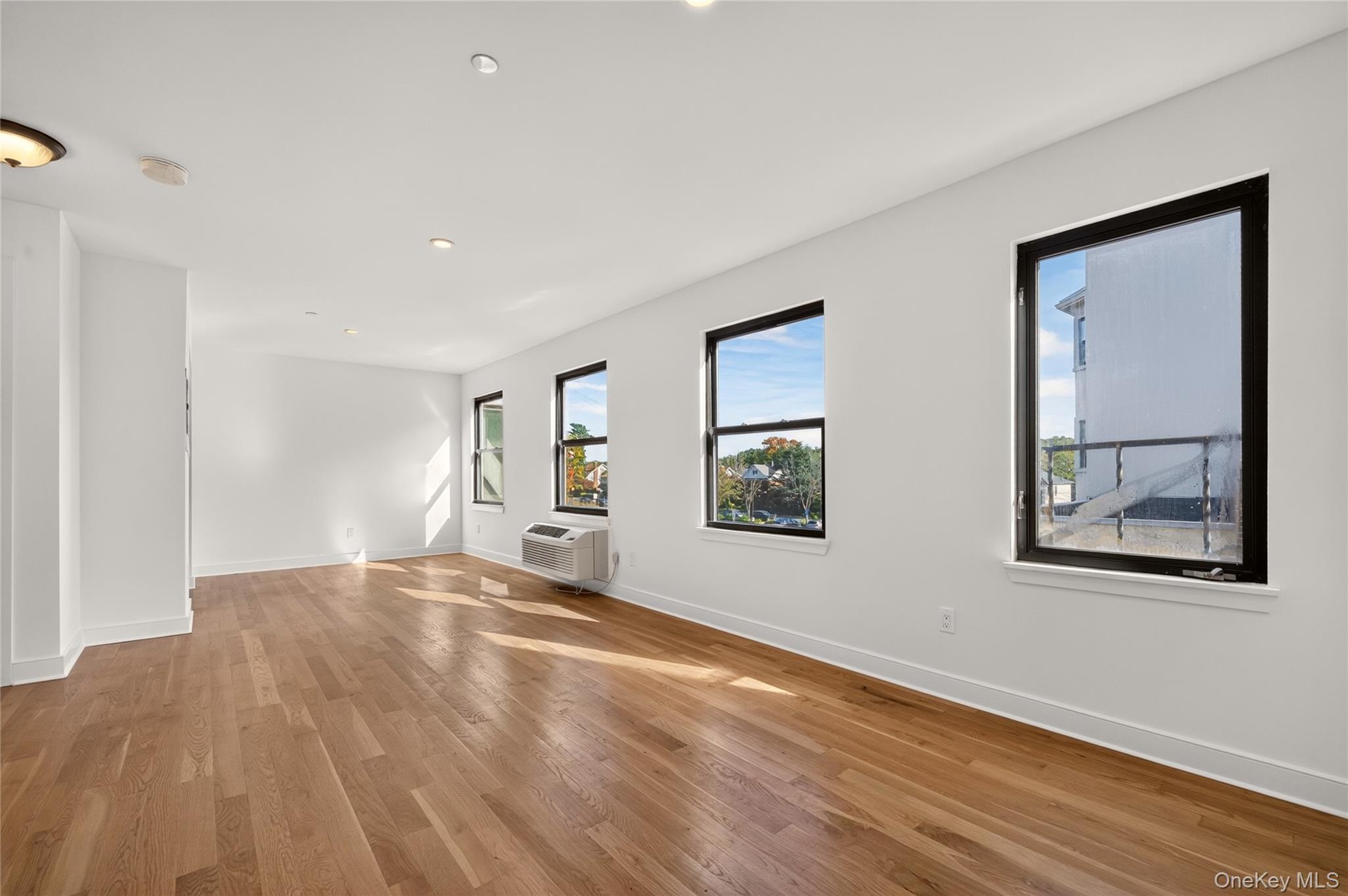 1 Herbert Avenue, Unit 2B photo 8