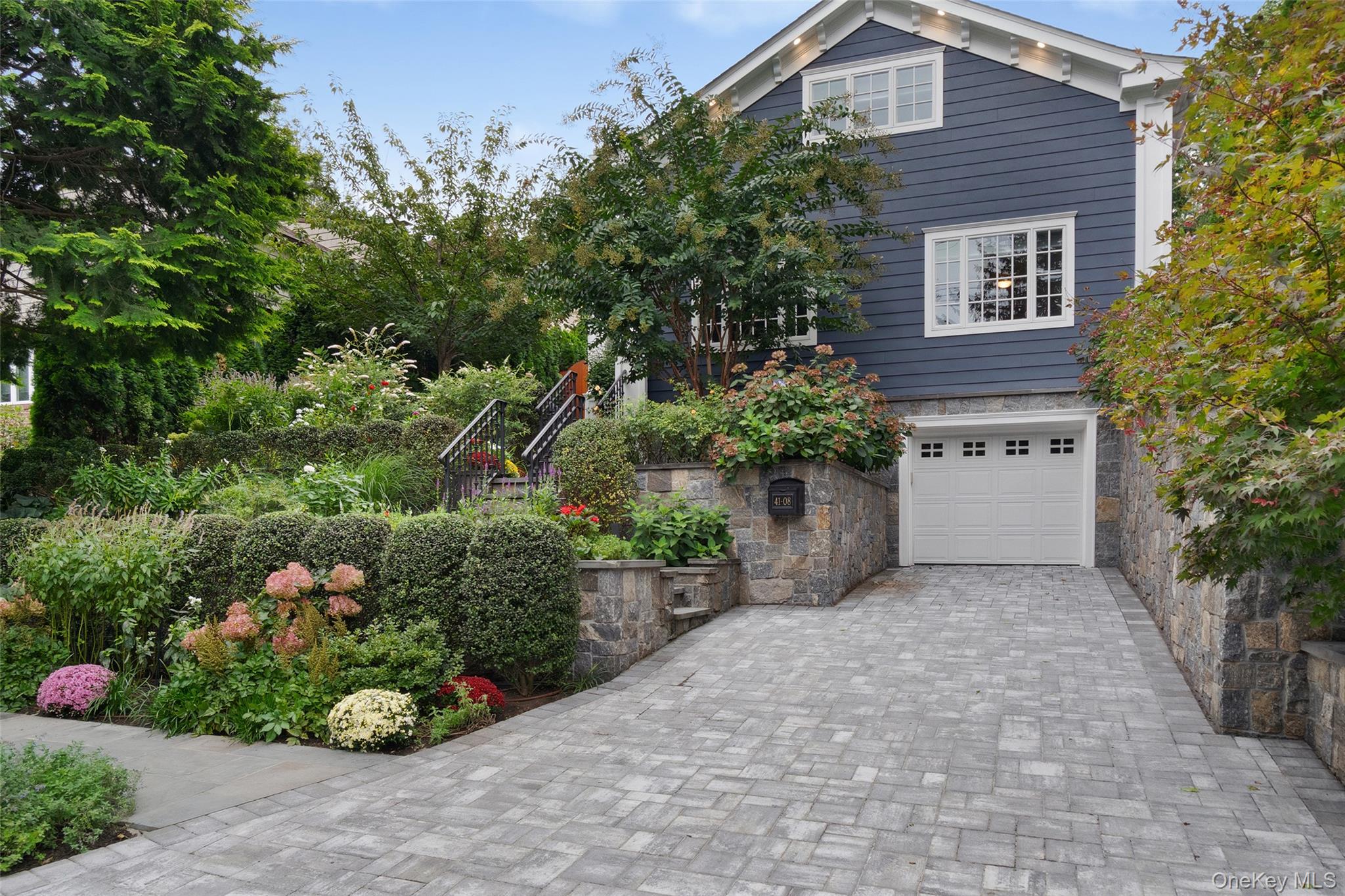 4108 Orient Avenue – For Sale