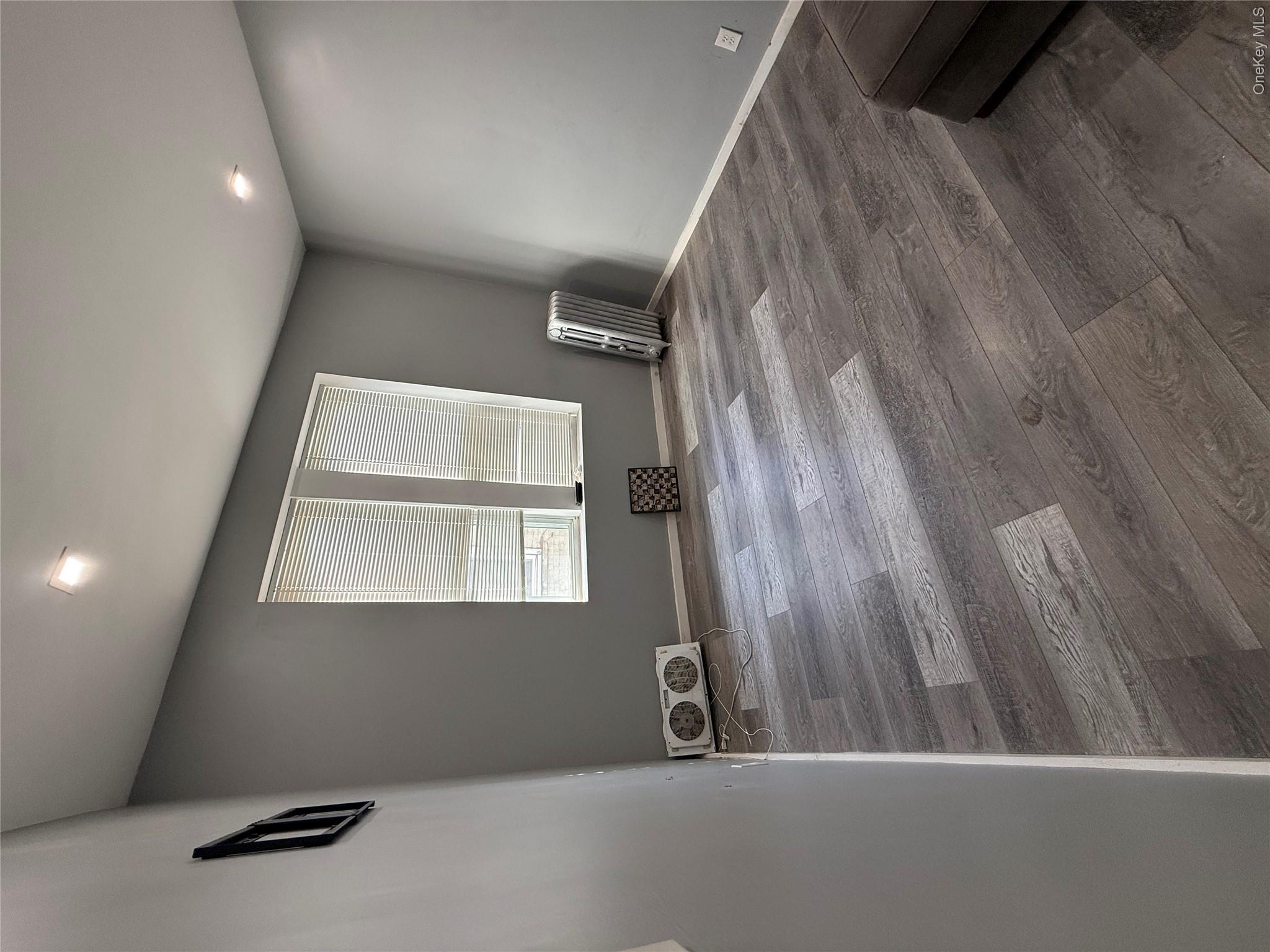 666 Bradford Street – For Rent photo 4