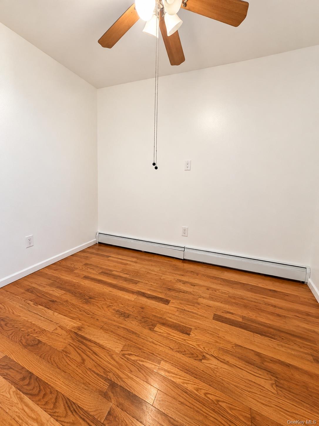 1094 Blake Avenue – For Sale photo 9