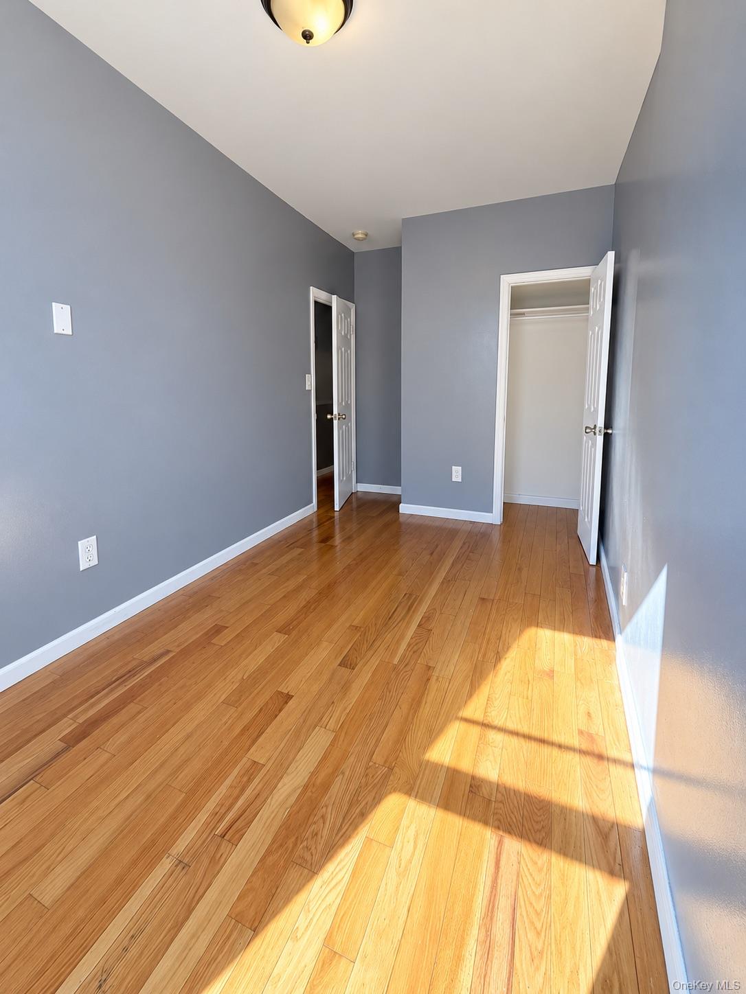 1094 Blake Avenue – For Sale photo 12