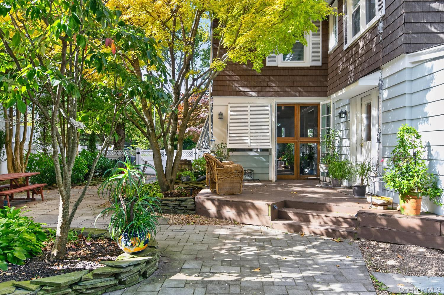 17 Adams Avenue – For Sale photo 23